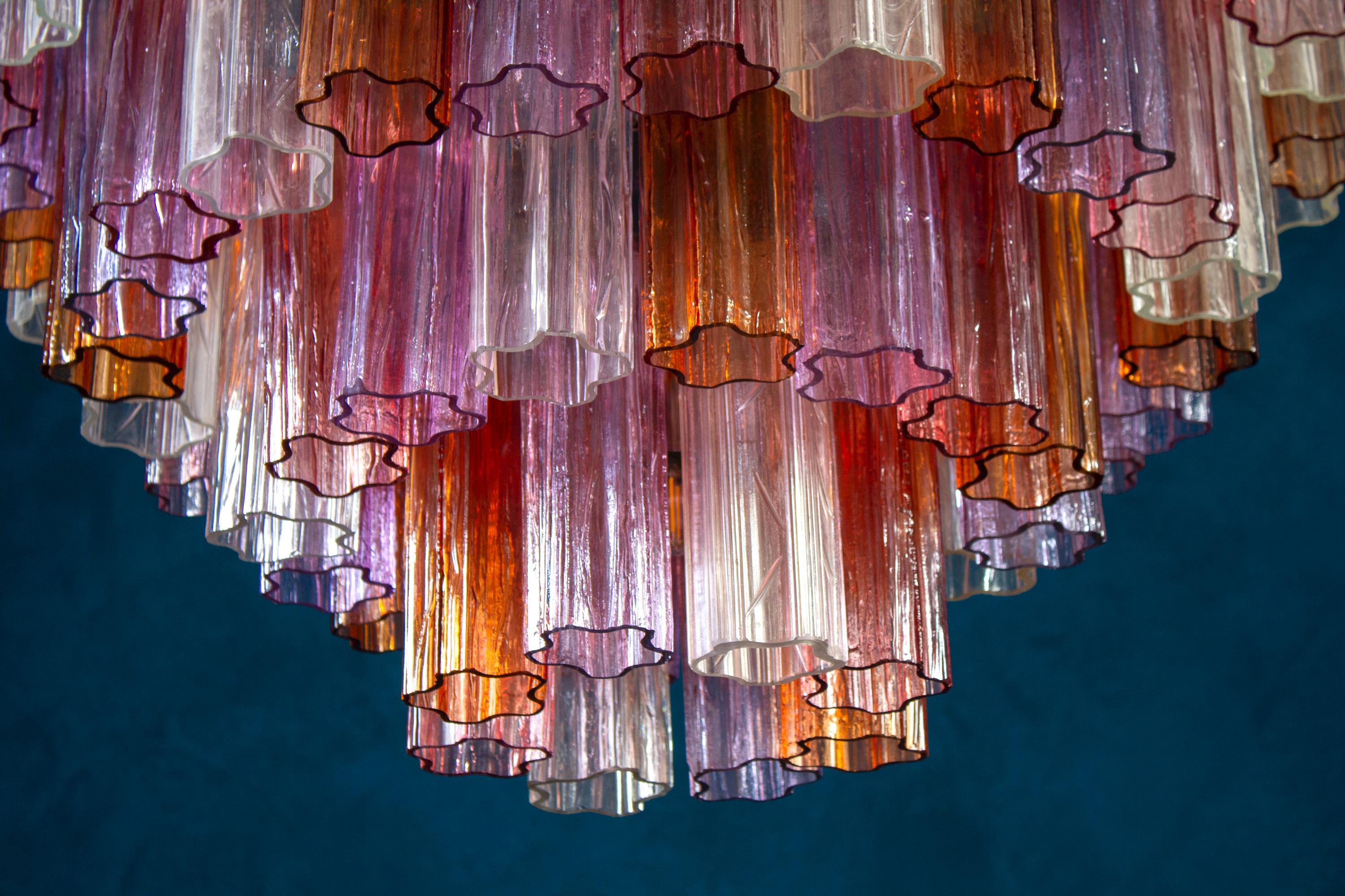 20ième siècle Paire de lustres Tronchi modernes multicolores en verre de Murano en vente