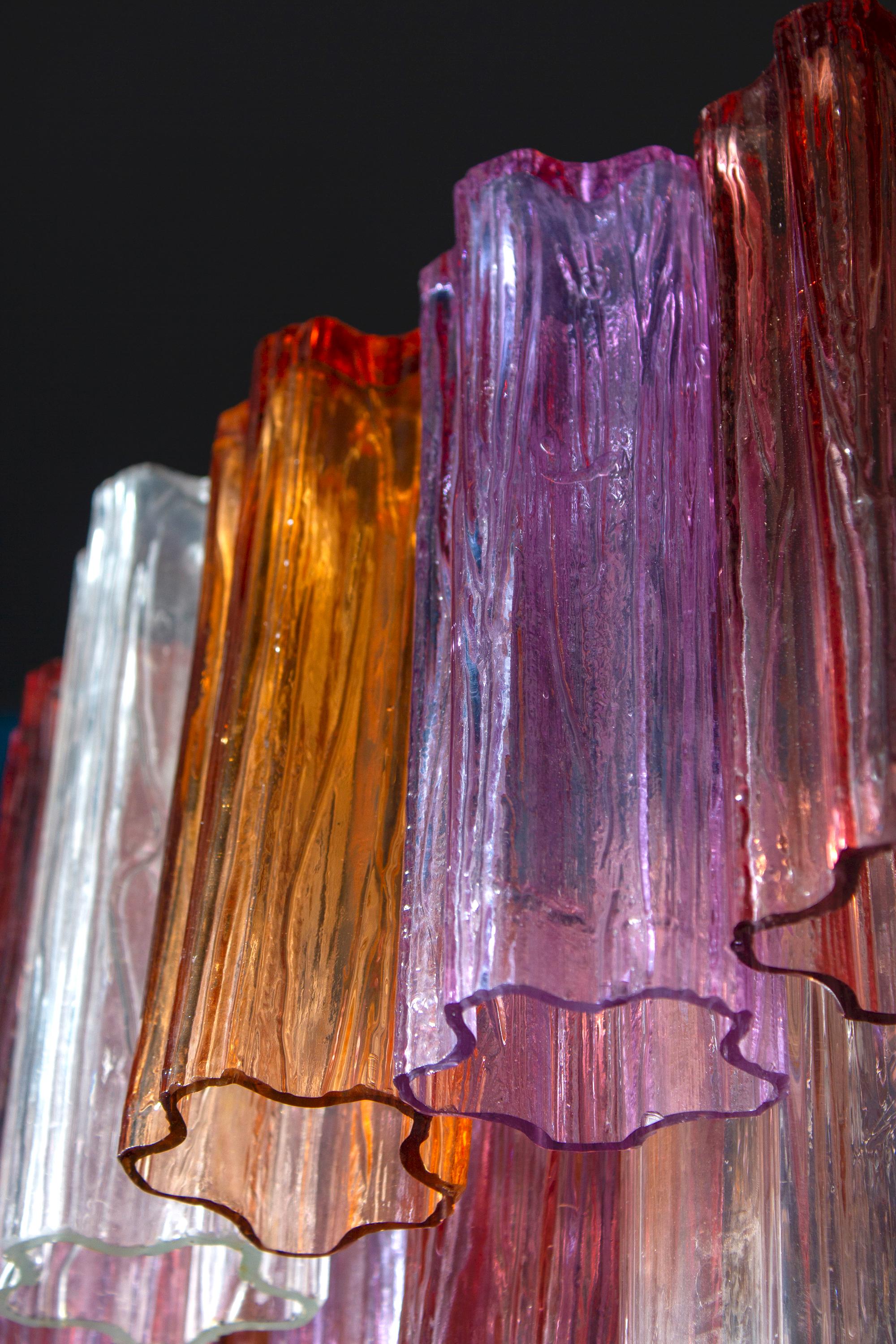 Verre brun Paire de lustres Tronchi modernes multicolores en verre de Murano en vente