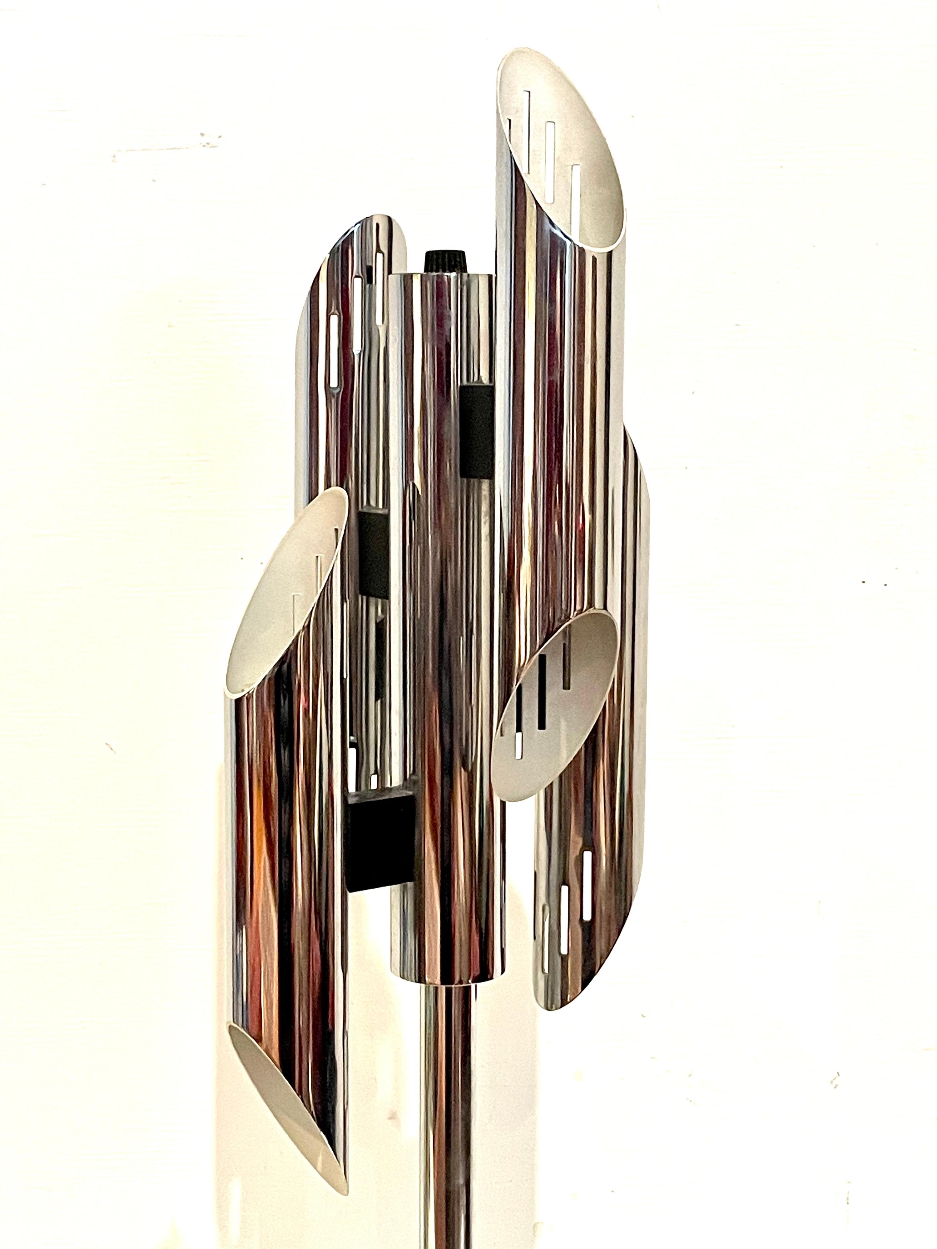 Striking Pair of Space Age Italian Chrome Table Lamps 3