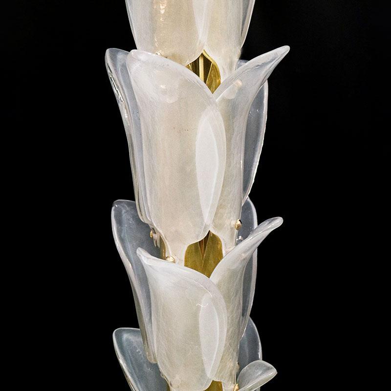 Contemporary Striking Palmette Murano Glass Floor Lamp For Sale