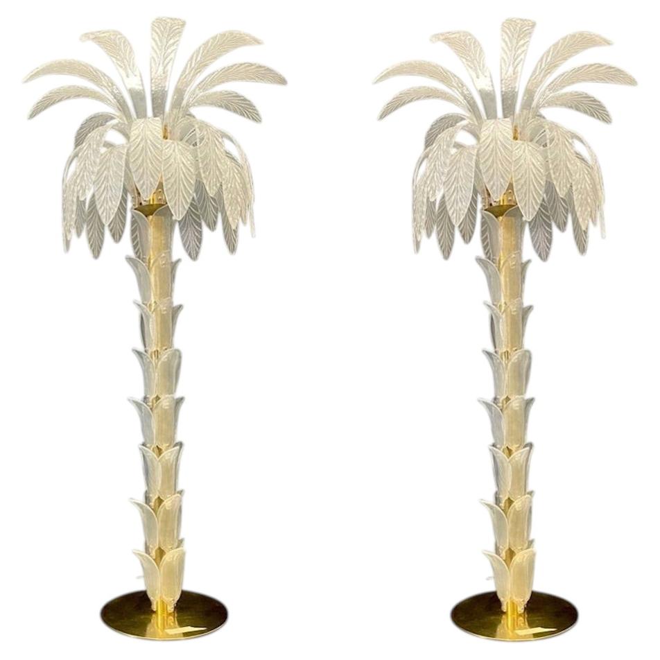 Auffällige Stehlampe aus Murano-Glas mit Palmettenmuster im Angebot
