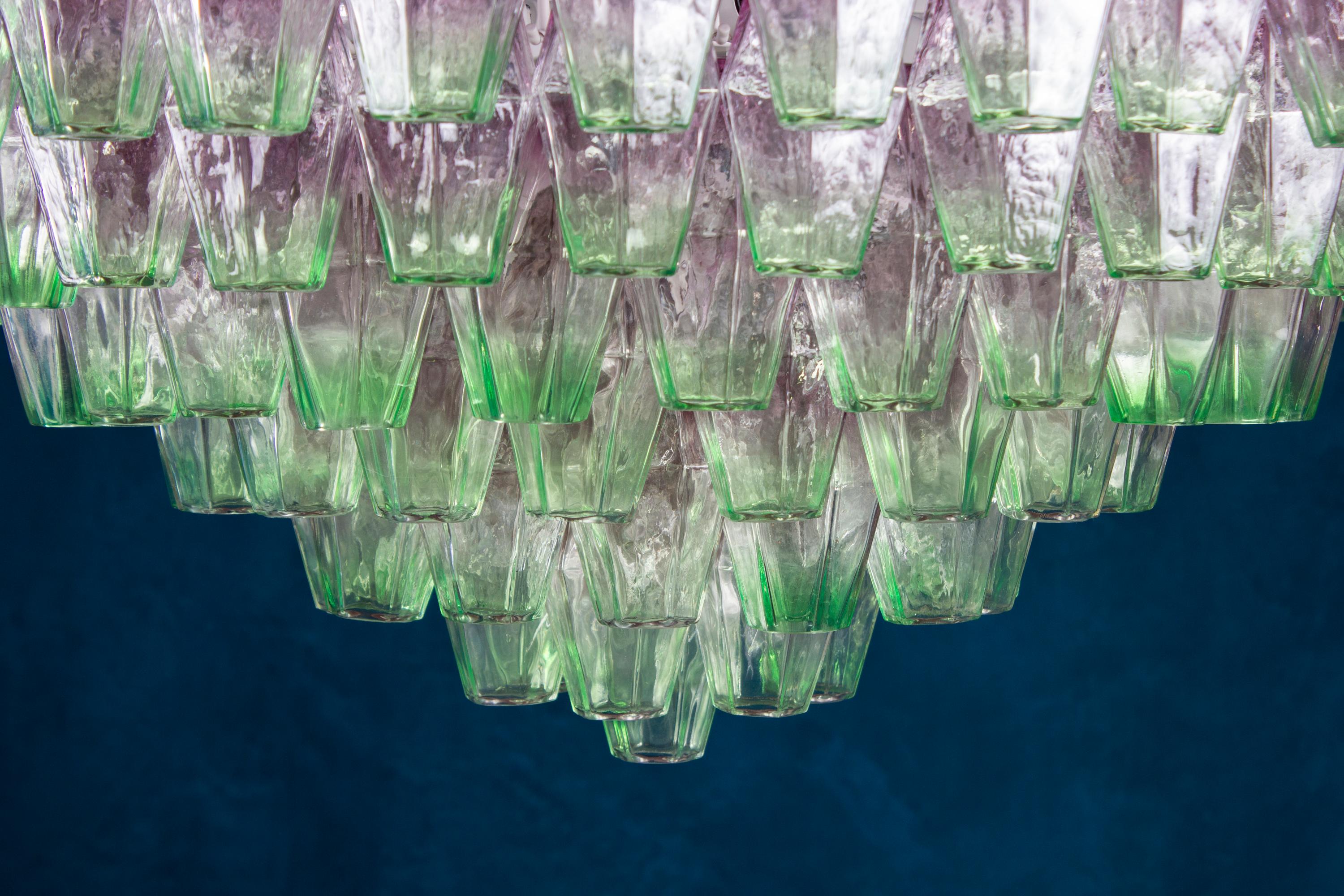 Striking Poliedri Pink and Green Murano Glass Chandelier, 1970 In Excellent Condition For Sale In Rome, IT