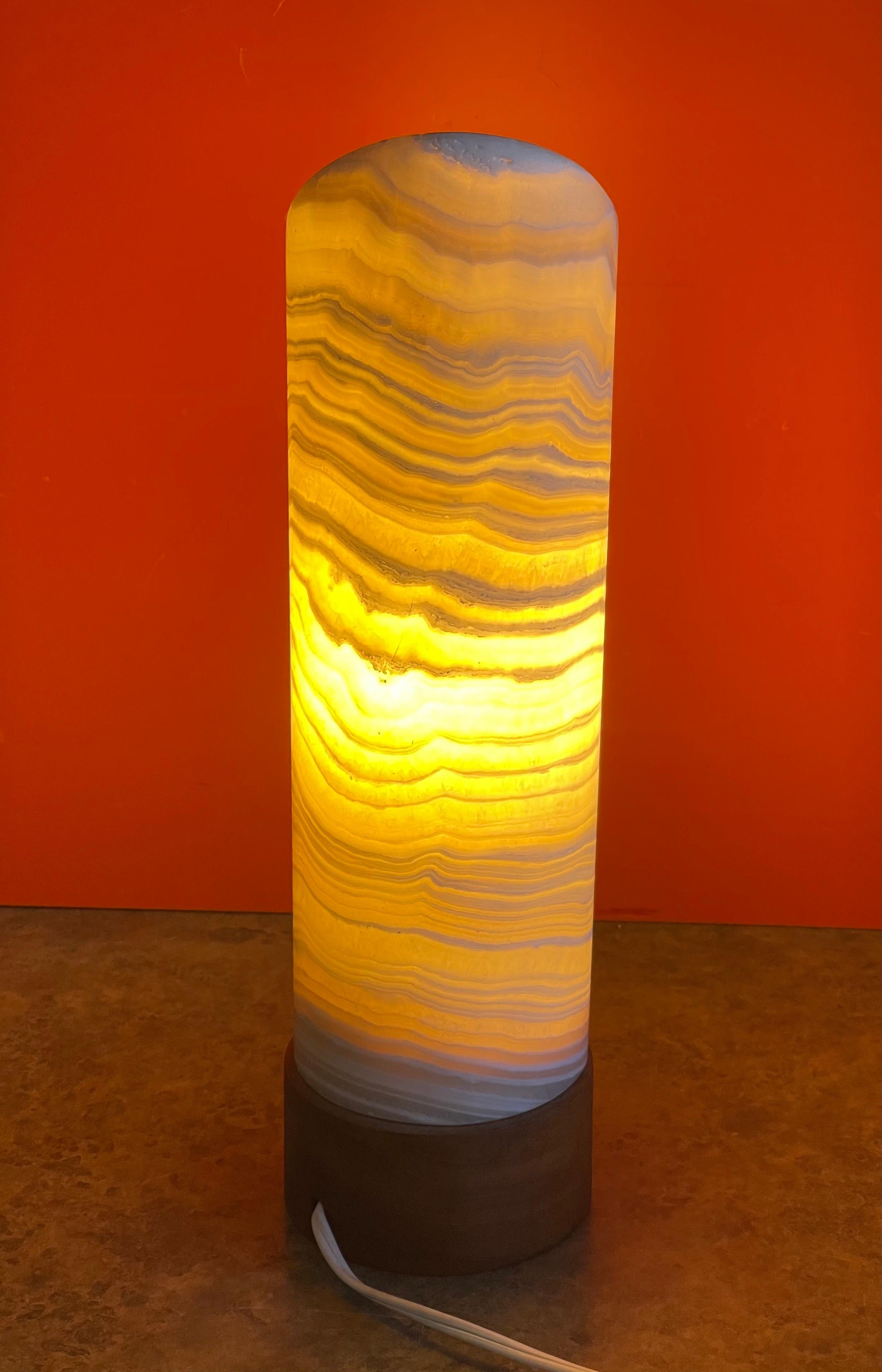 Striking Postmodern Travertine & Teak Column Table Lamp  In Good Condition For Sale In San Diego, CA