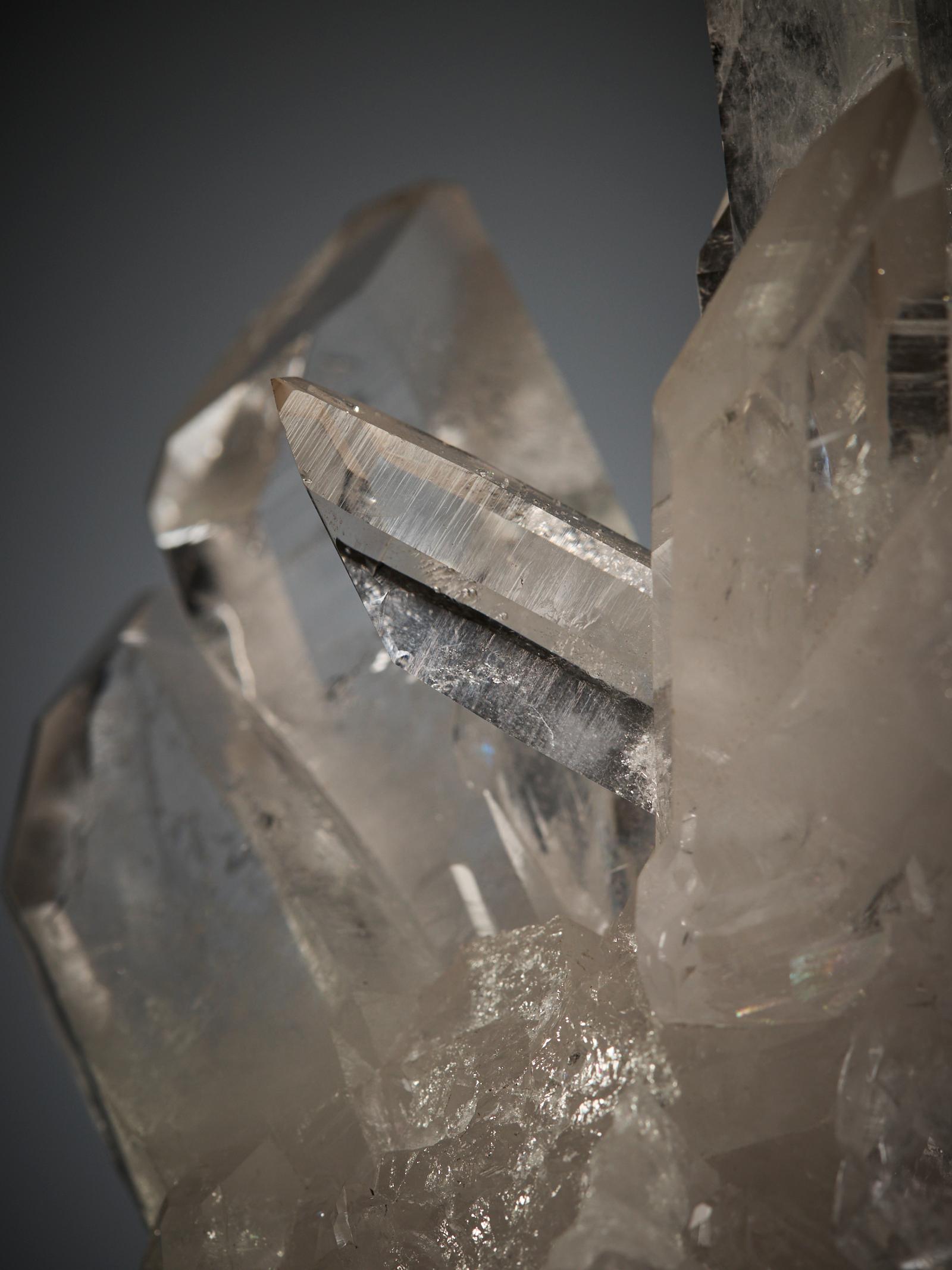 Striking Quartz Formation in vendita 7