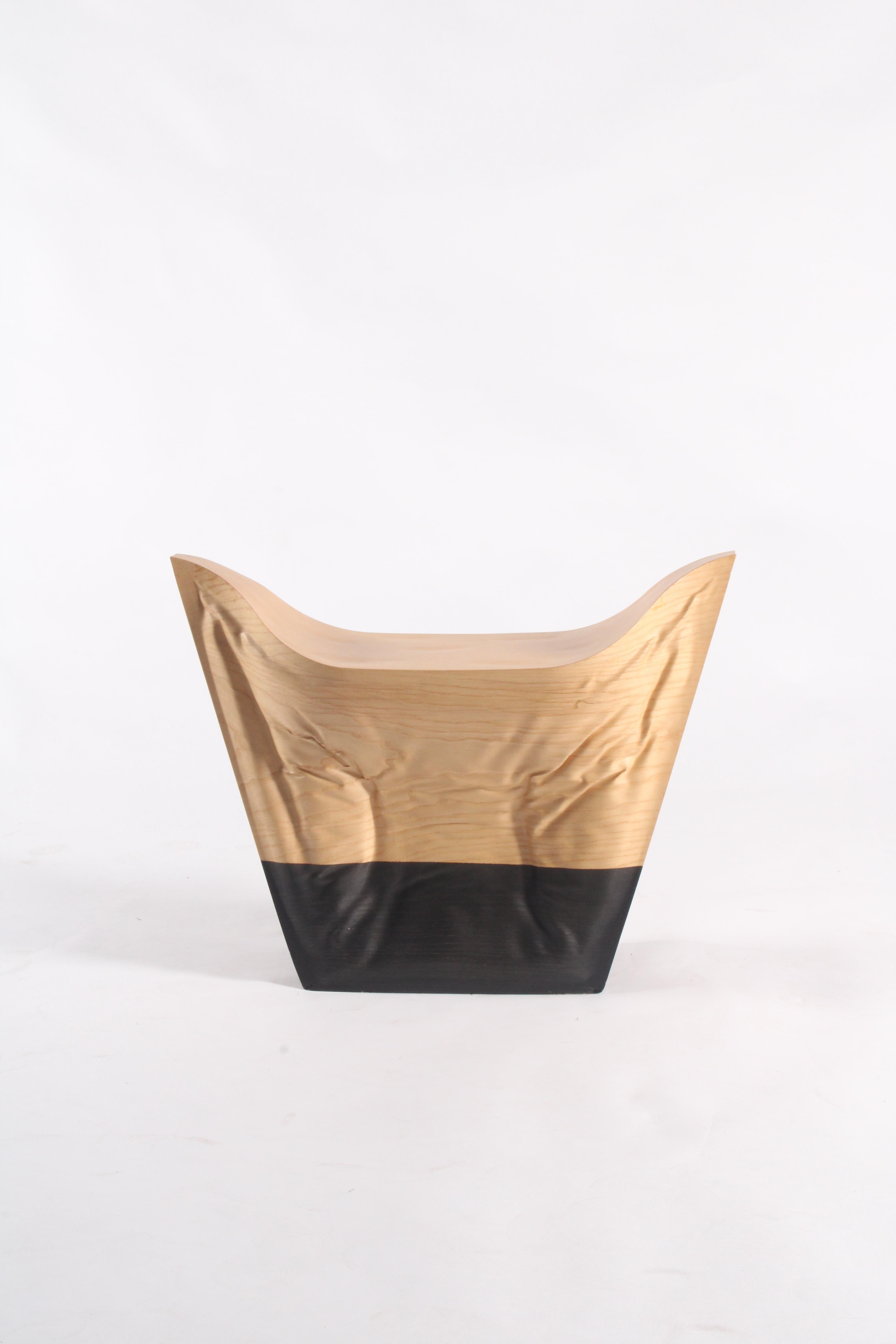 Remarquable tabouret en bois 