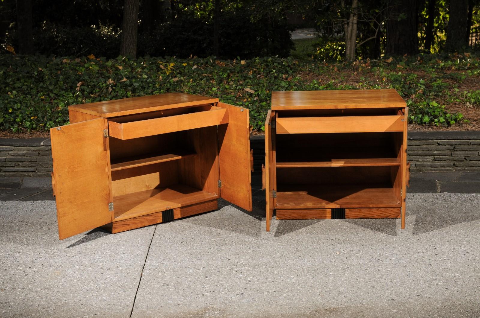 Striking Restored Pair of Art Deco Cabinets by John Stuart, circa 1940 For Sale 1