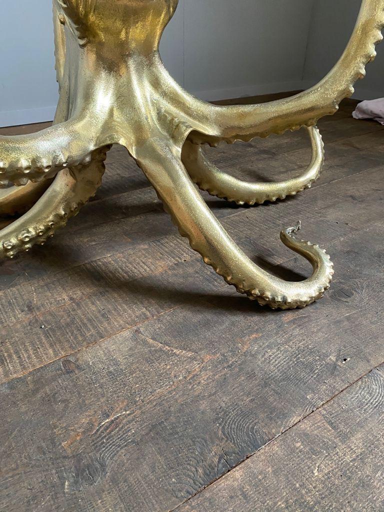 Remarquable table centrale ou de salle à manger sculpturale en bronze doré représentant une pieuvre en vente 4