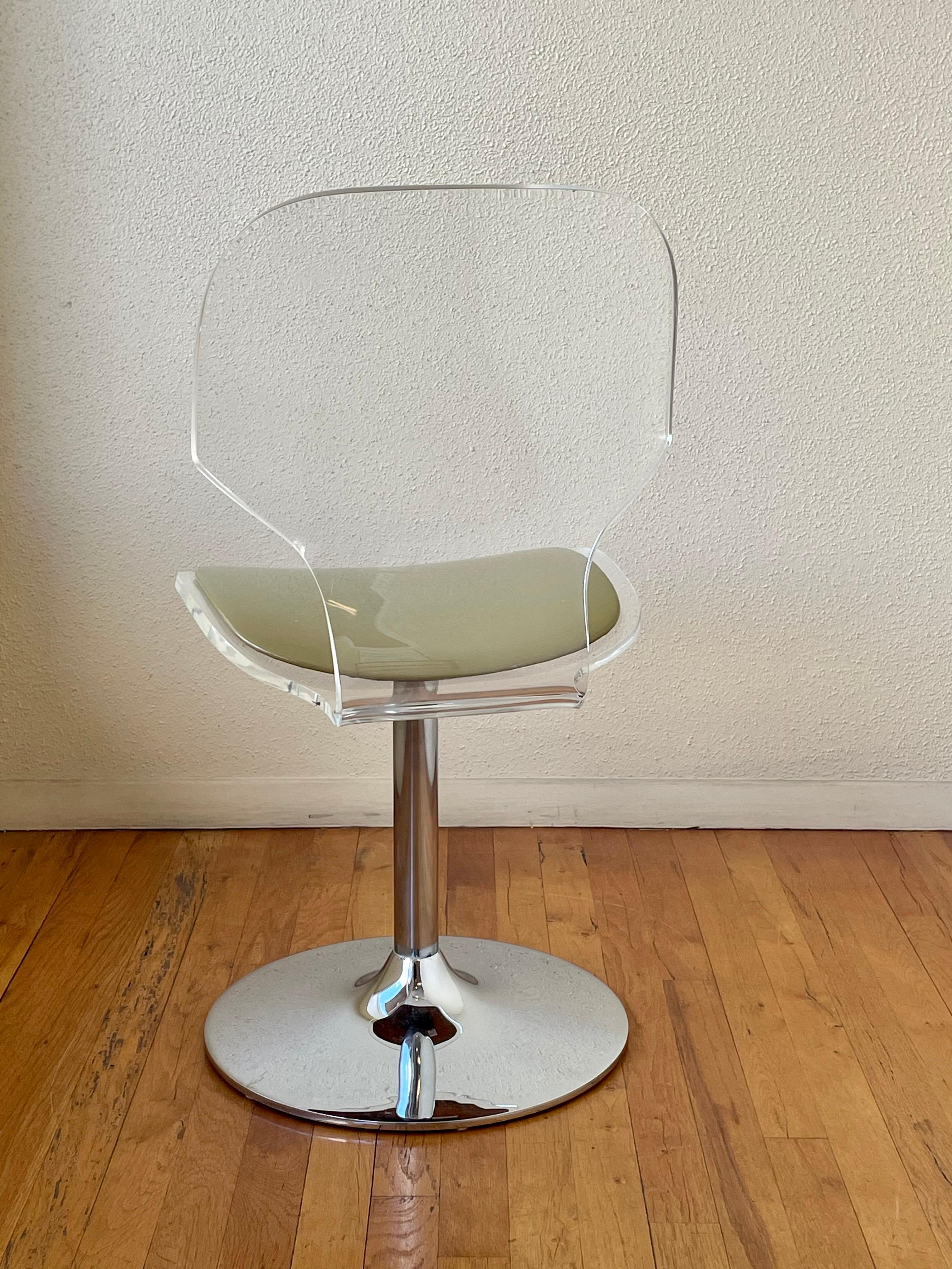 Italian Striking Set of 4 Space Age Lucite and Chrome Swivel Chairs