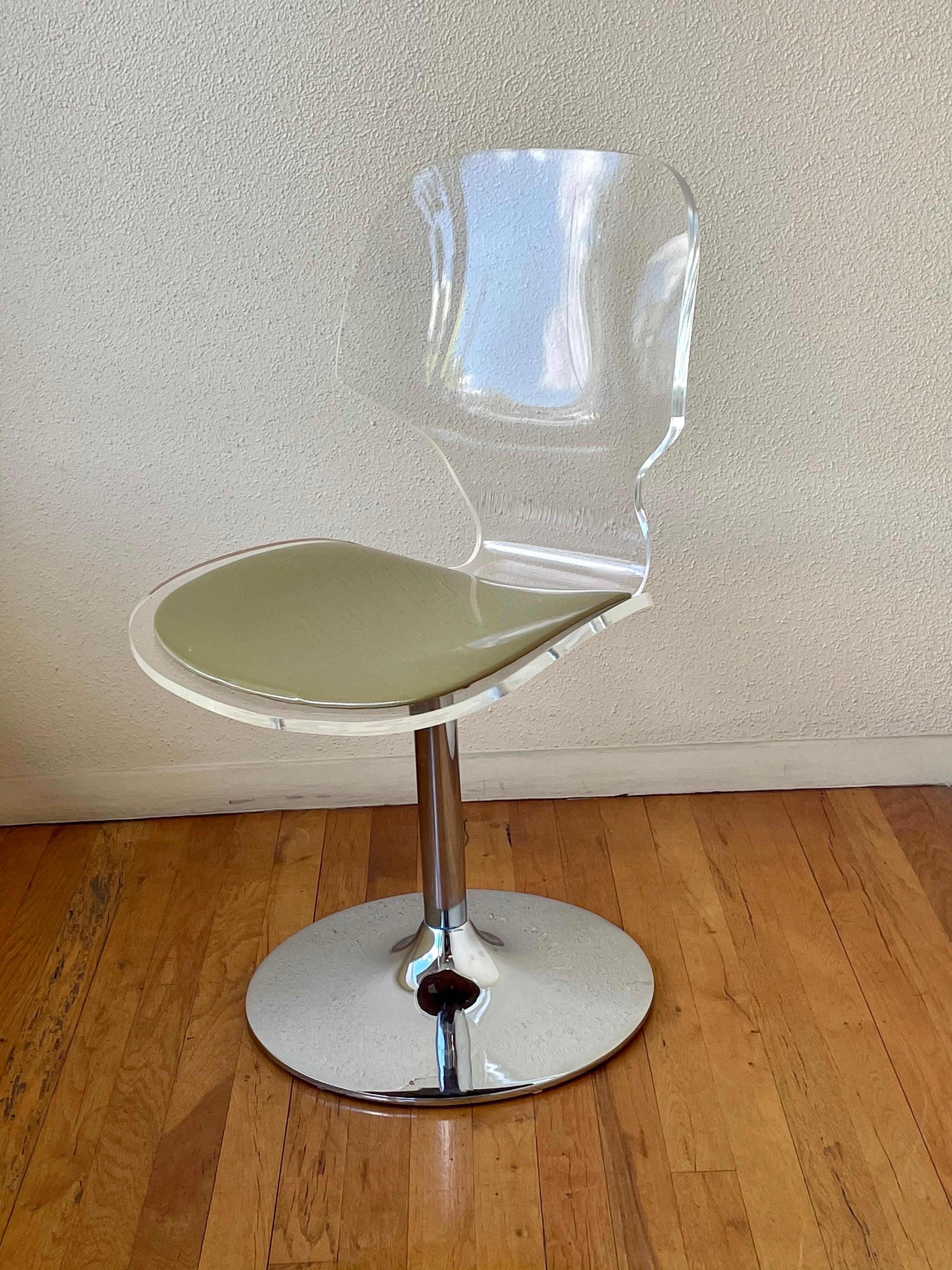 Striking Set of 4 Space Age Lucite and Chrome Swivel Chairs 1