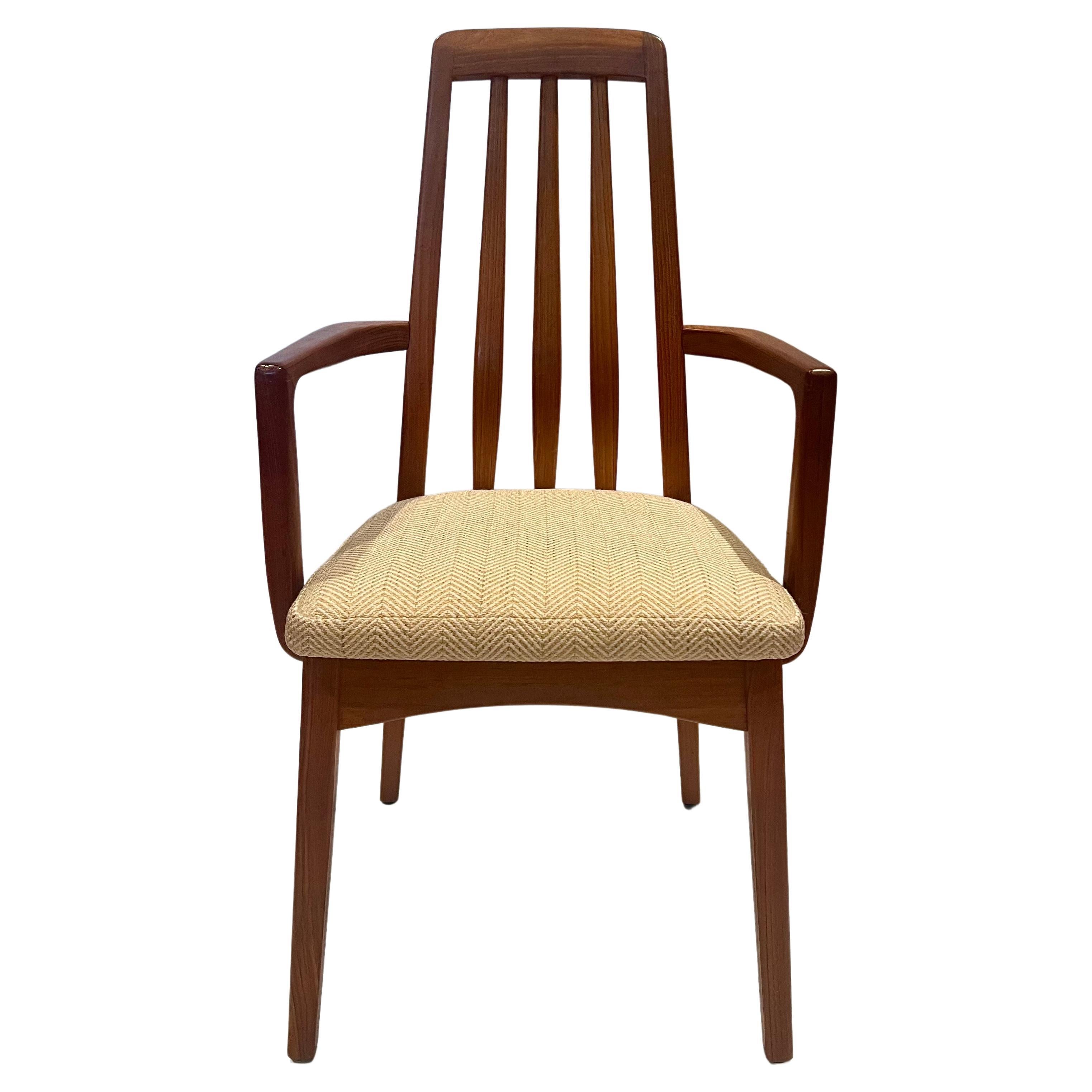 20th Century Striking Set of 6 Arm dining Chairs in Teak by Benny Linden New Upholstery