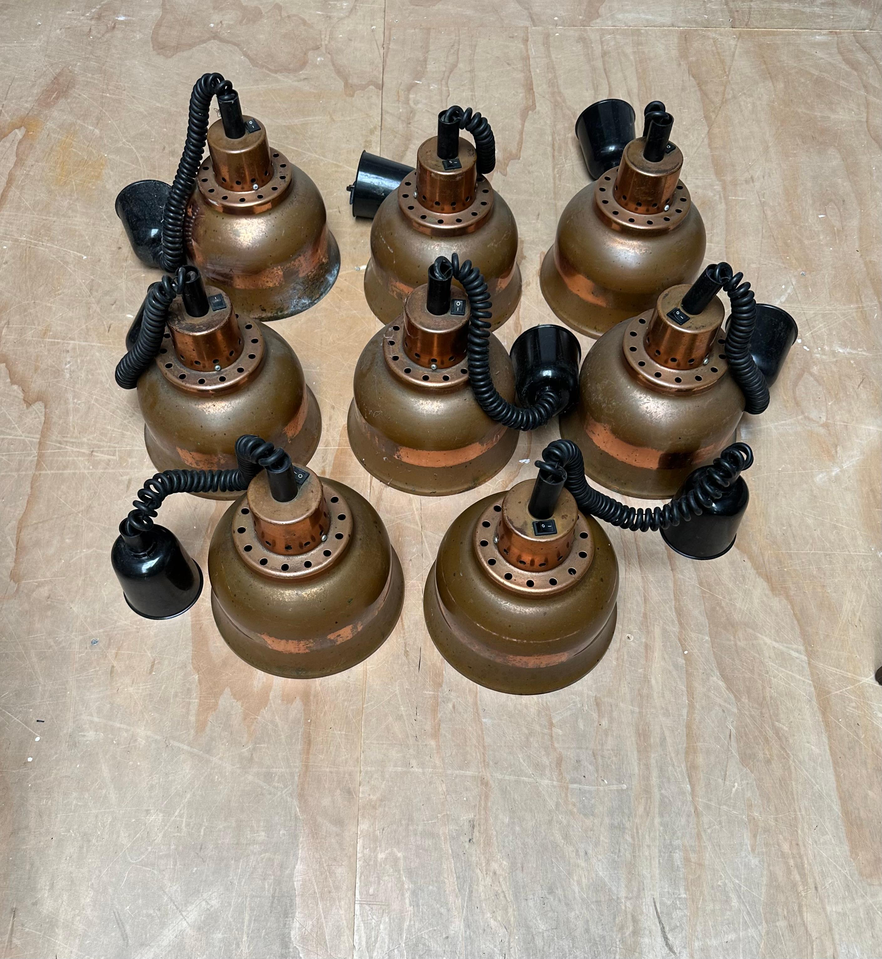 Auffälliges Set aus 8 Kupfer-Hängeleuchten im Vintage-Stil der 1960er Jahre, verstellbar & ikonisches Design im Angebot 8