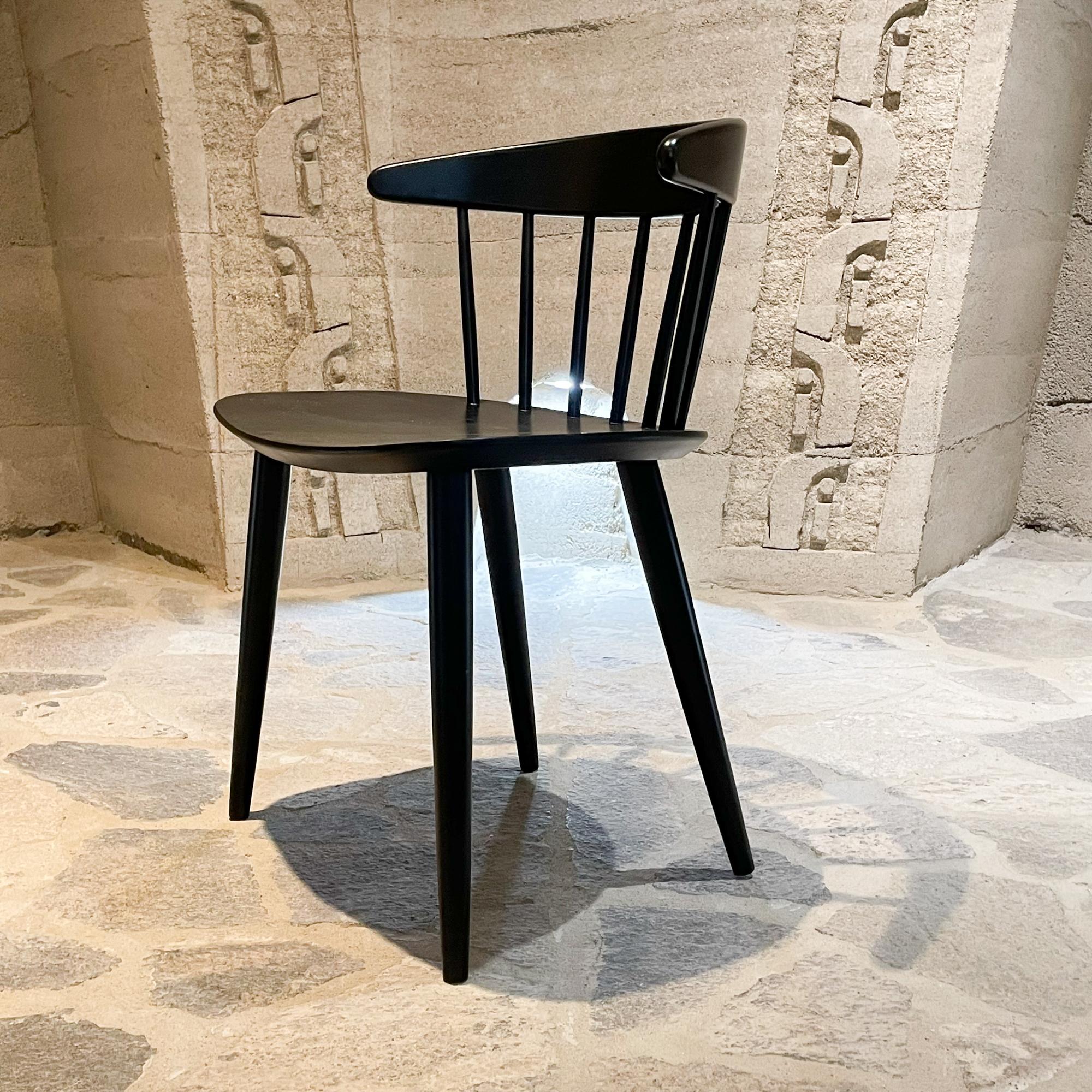 For your consideration: from Denmark by FDB Mobler Modern Sculptural Single Spindle Chair in Black 1960s
Delightful presentation. Fabulous style.
Stamped underneath with makers label. By Folke Palsson for FDB Mobler J104.
Measures: 29H x 17.38D x
