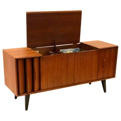 Striking Small American Midcentury Walnut Console Stereo Cabinet by Zenith