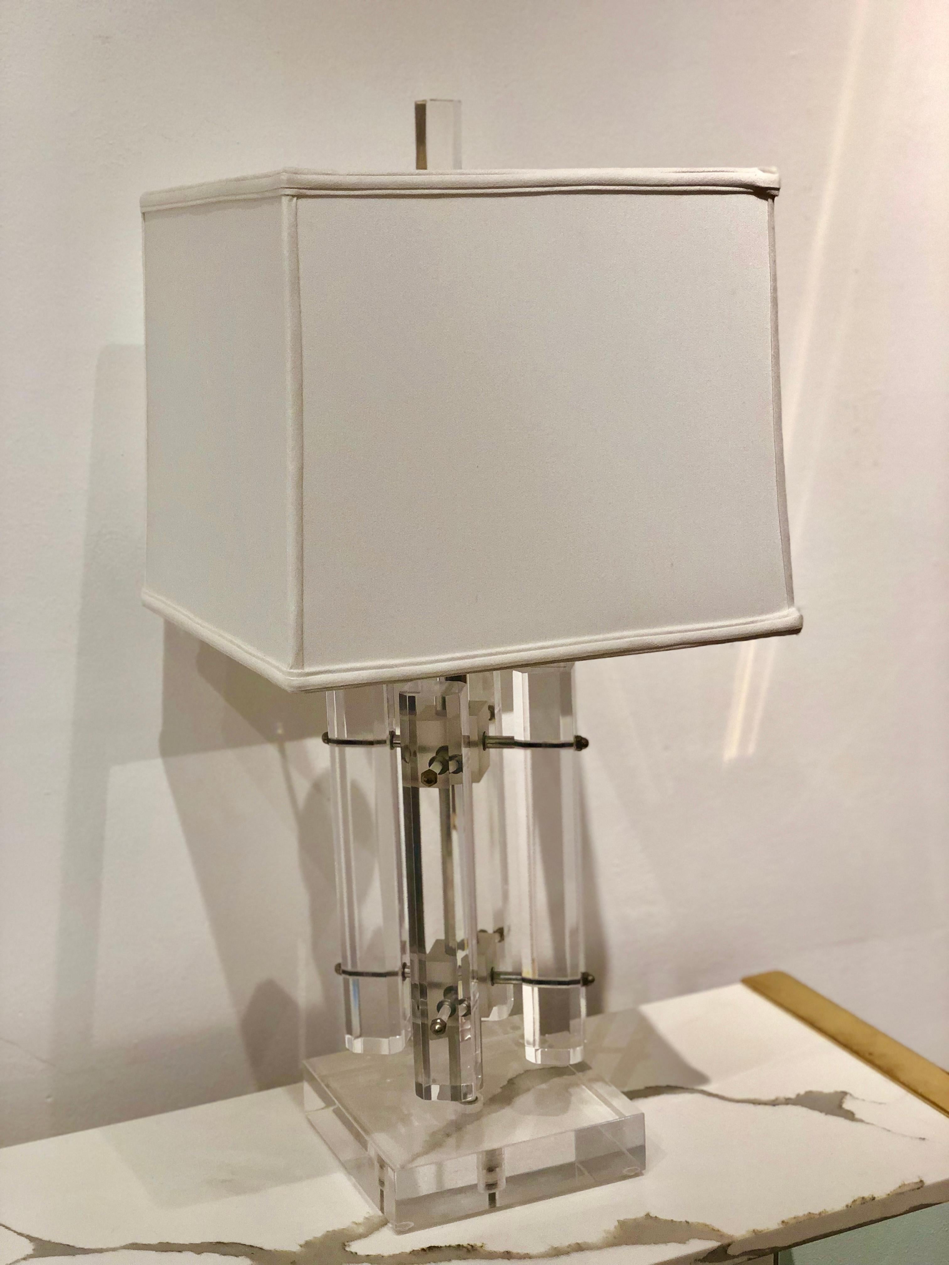 Mid-Century Modern Striking Solid Lucite and Chrome Table Lamp For Sale