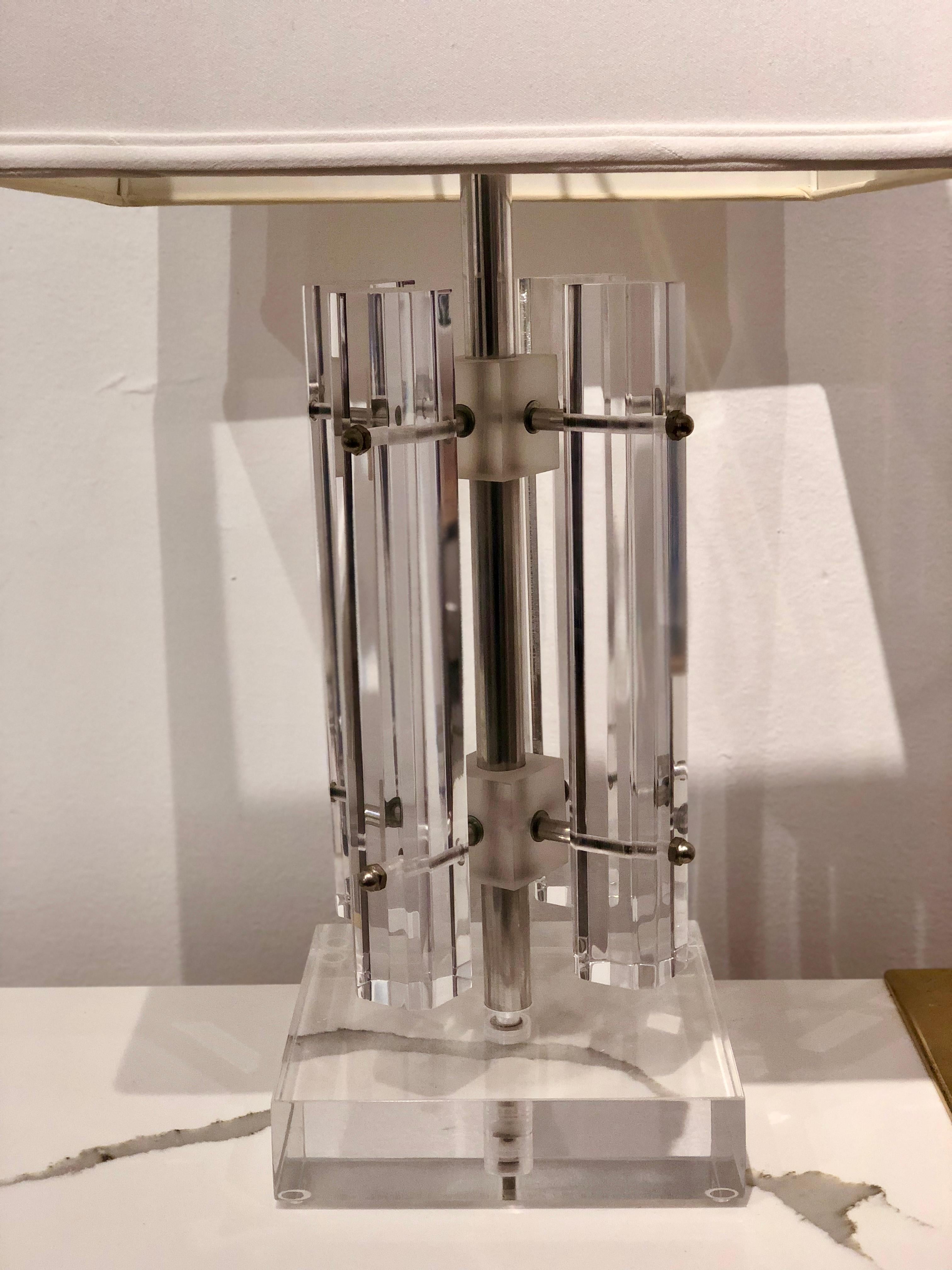 Striking Solid Lucite and Chrome Table Lamp In Excellent Condition For Sale In San Diego, CA