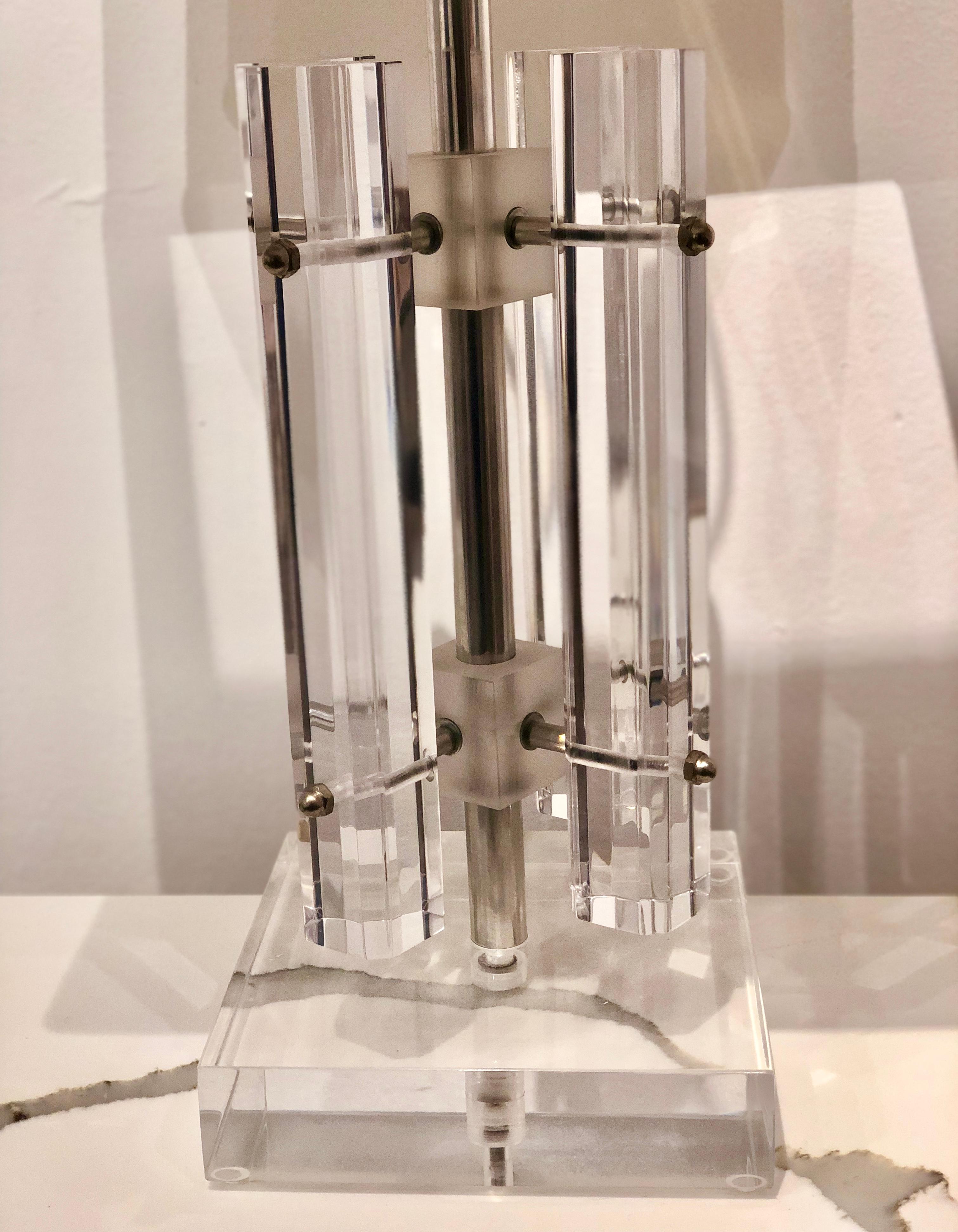 Striking Solid Lucite and Chrome Table Lamp For Sale 1
