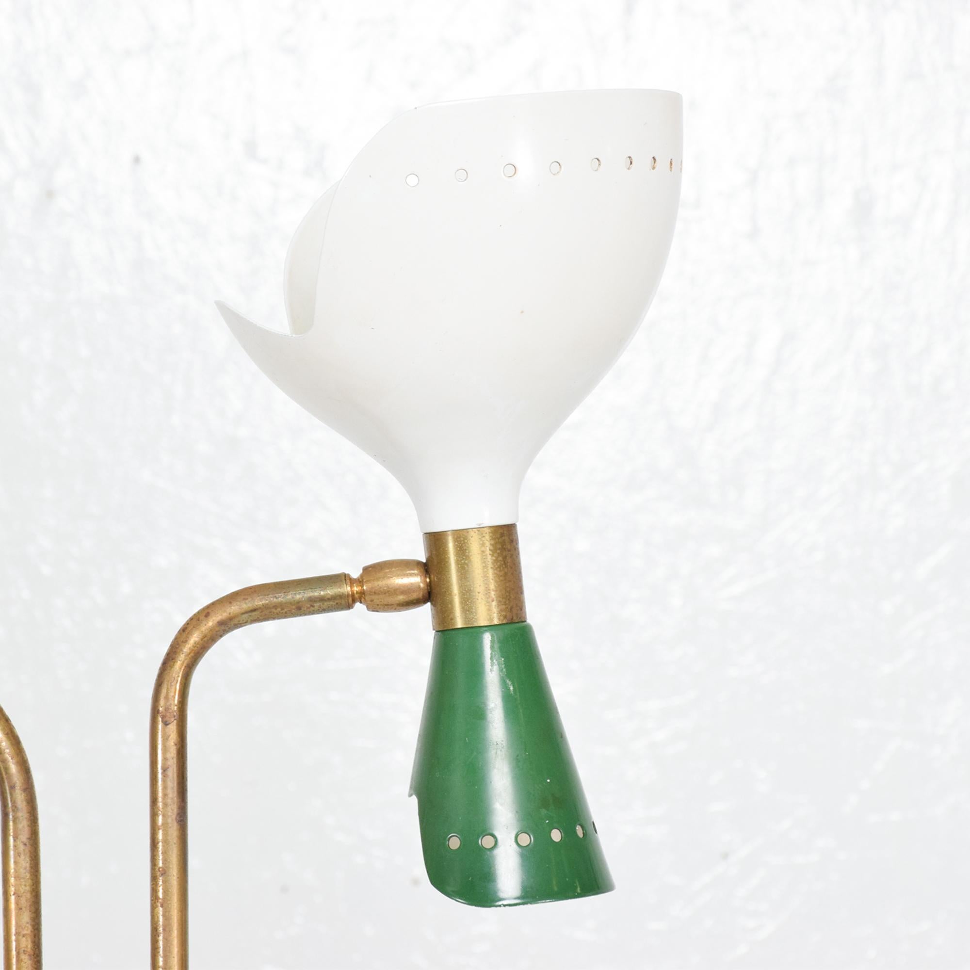 Striking STILNOVO Green Italian Marble & Brass Floor Lamp Dual Cone Italy 1950s In Good Condition In Chula Vista, CA