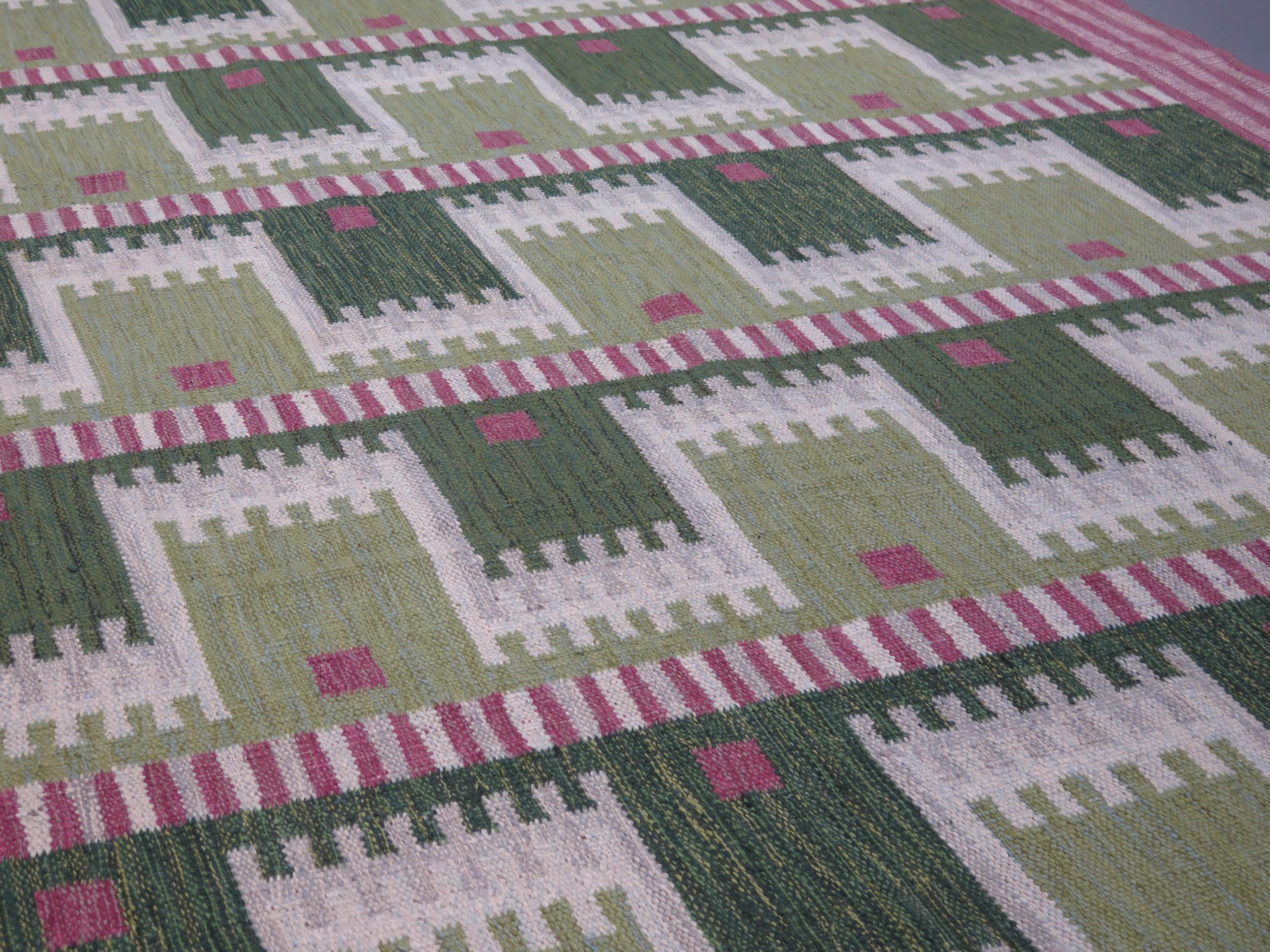 Scandinavian Modern Striking Swedish Design Contemporary Flatweave Carpet For Sale