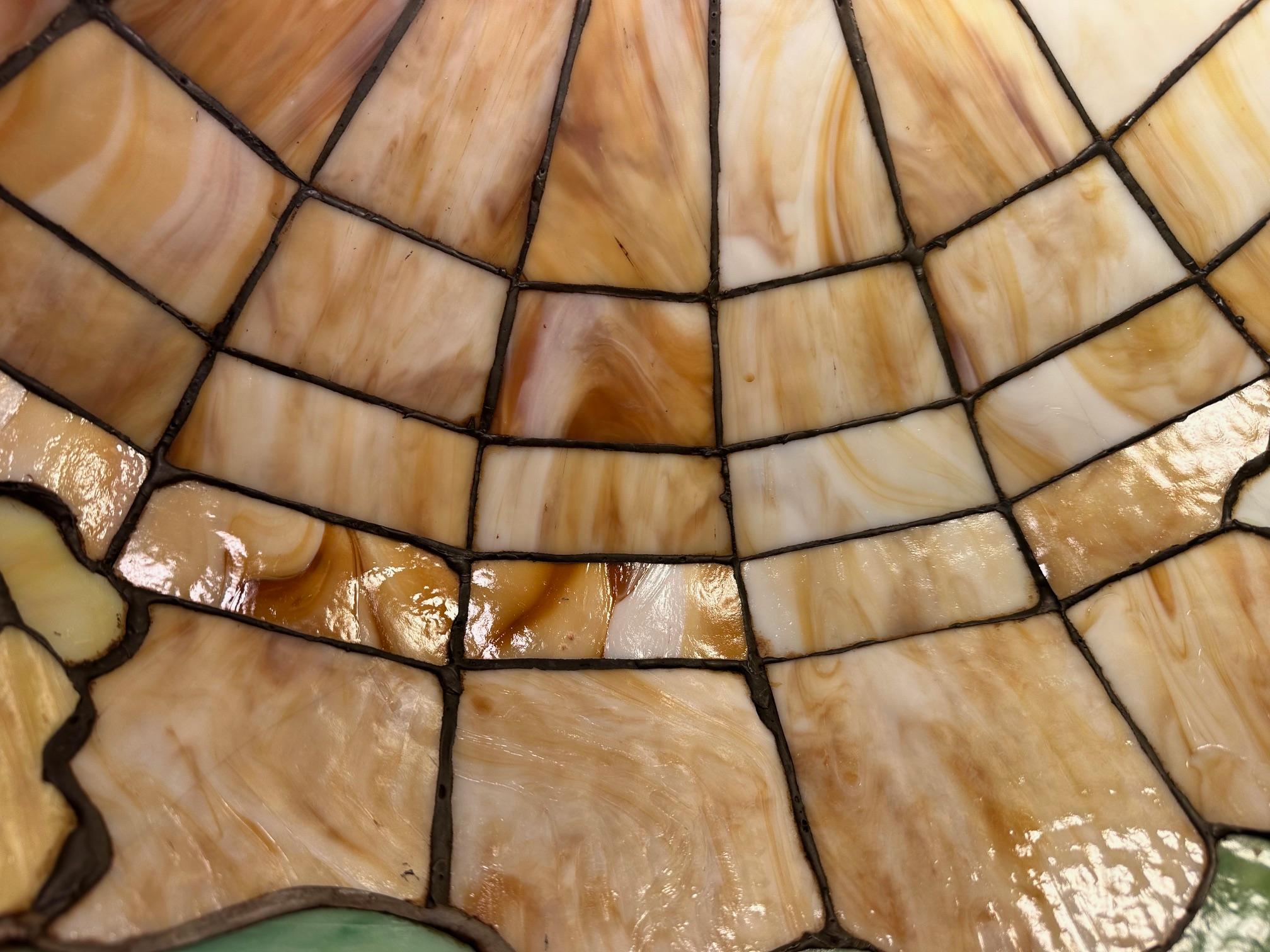 Americano Lampadario in vetro piombato in stile Tiffany in vendita