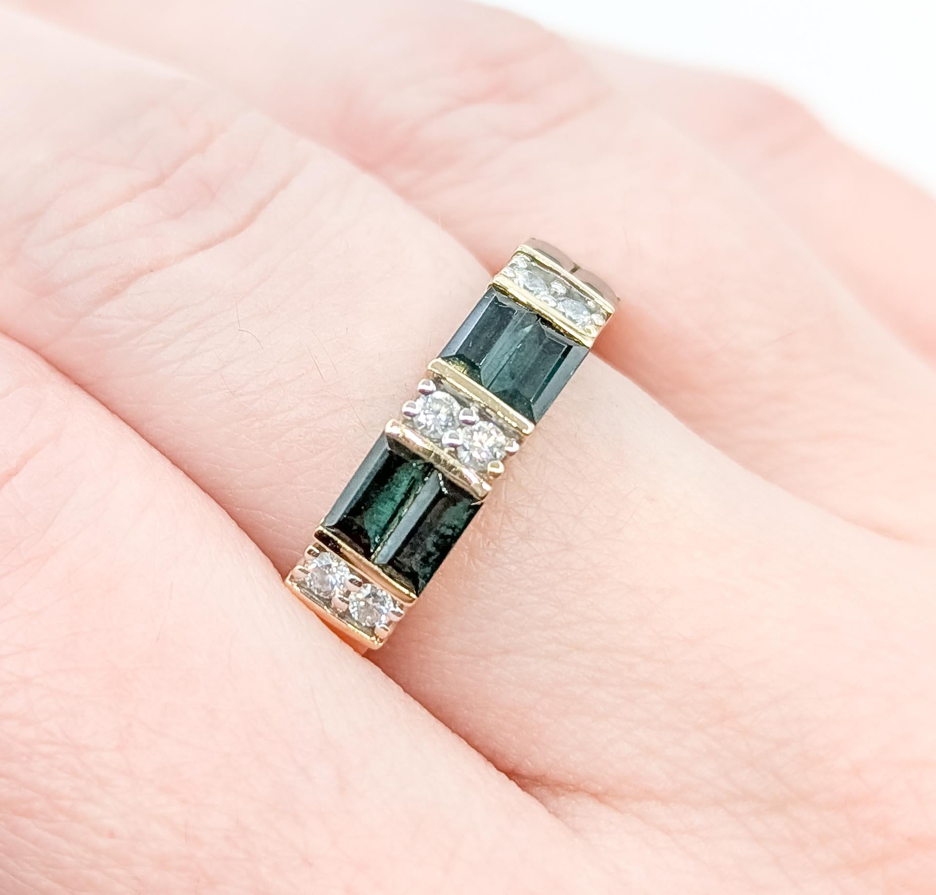 Anello a fascia con tormalina e diamanti in 14 carati In condizioni ottime in vendita a Bloomington, MN