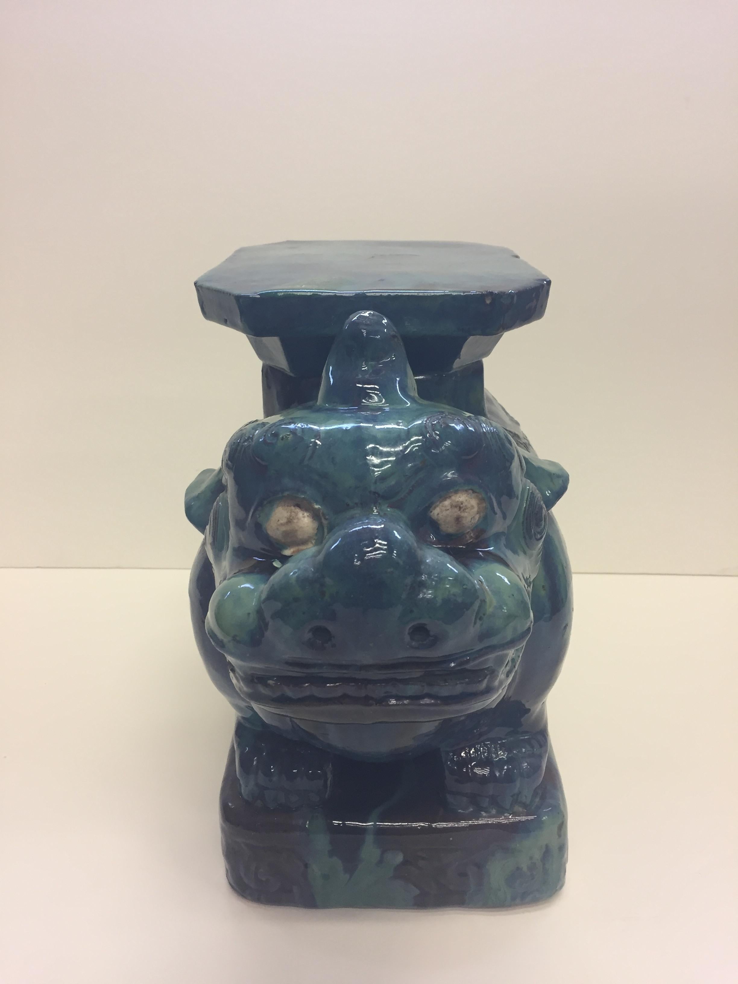 Striking Turquoise Asian Foo Dog Garden Seat In Excellent Condition In Hopewell, NJ