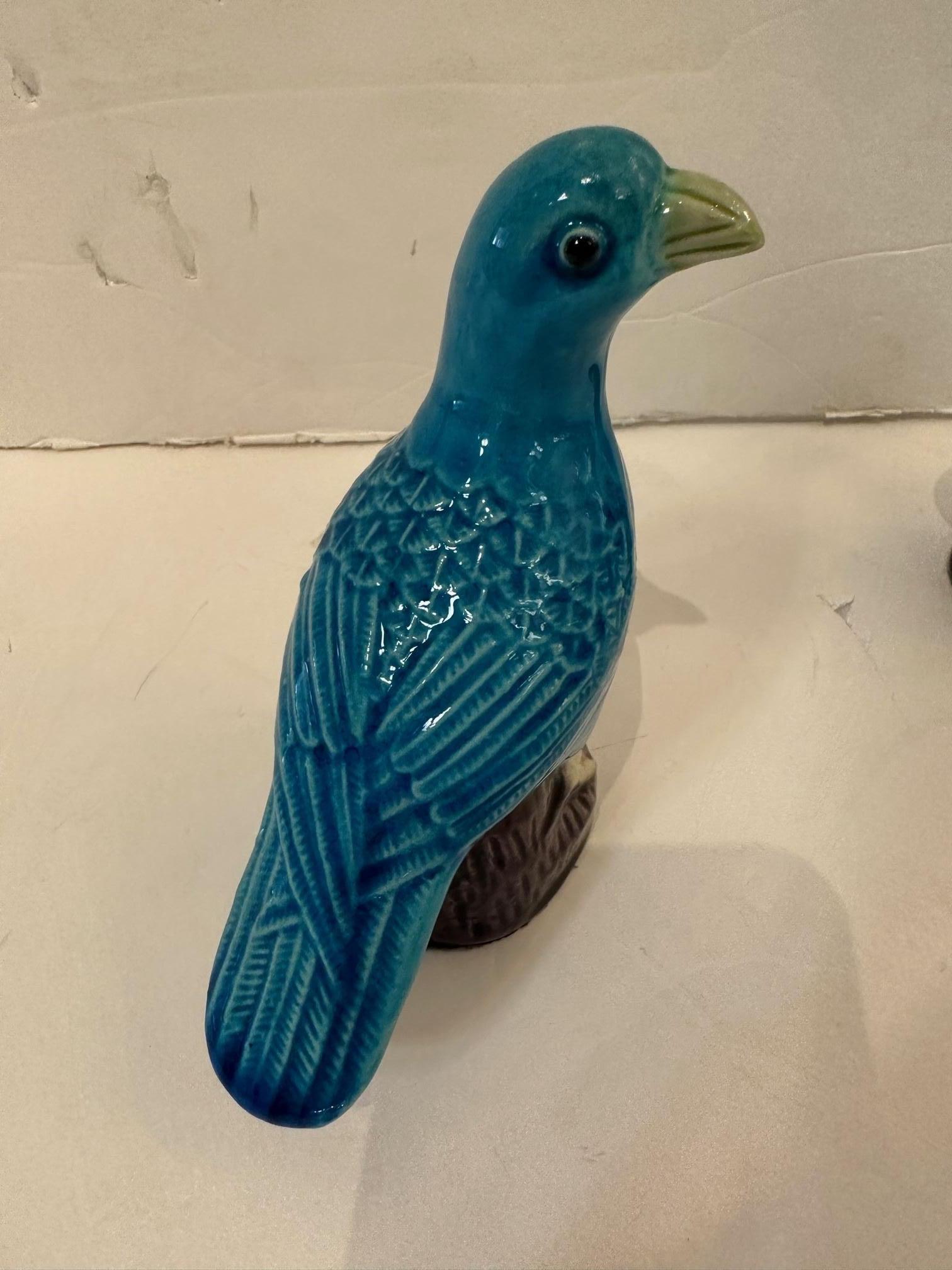 Striking Turquoise Pair of Chinese Porcelain Bluebirds In Good Condition For Sale In Hopewell, NJ