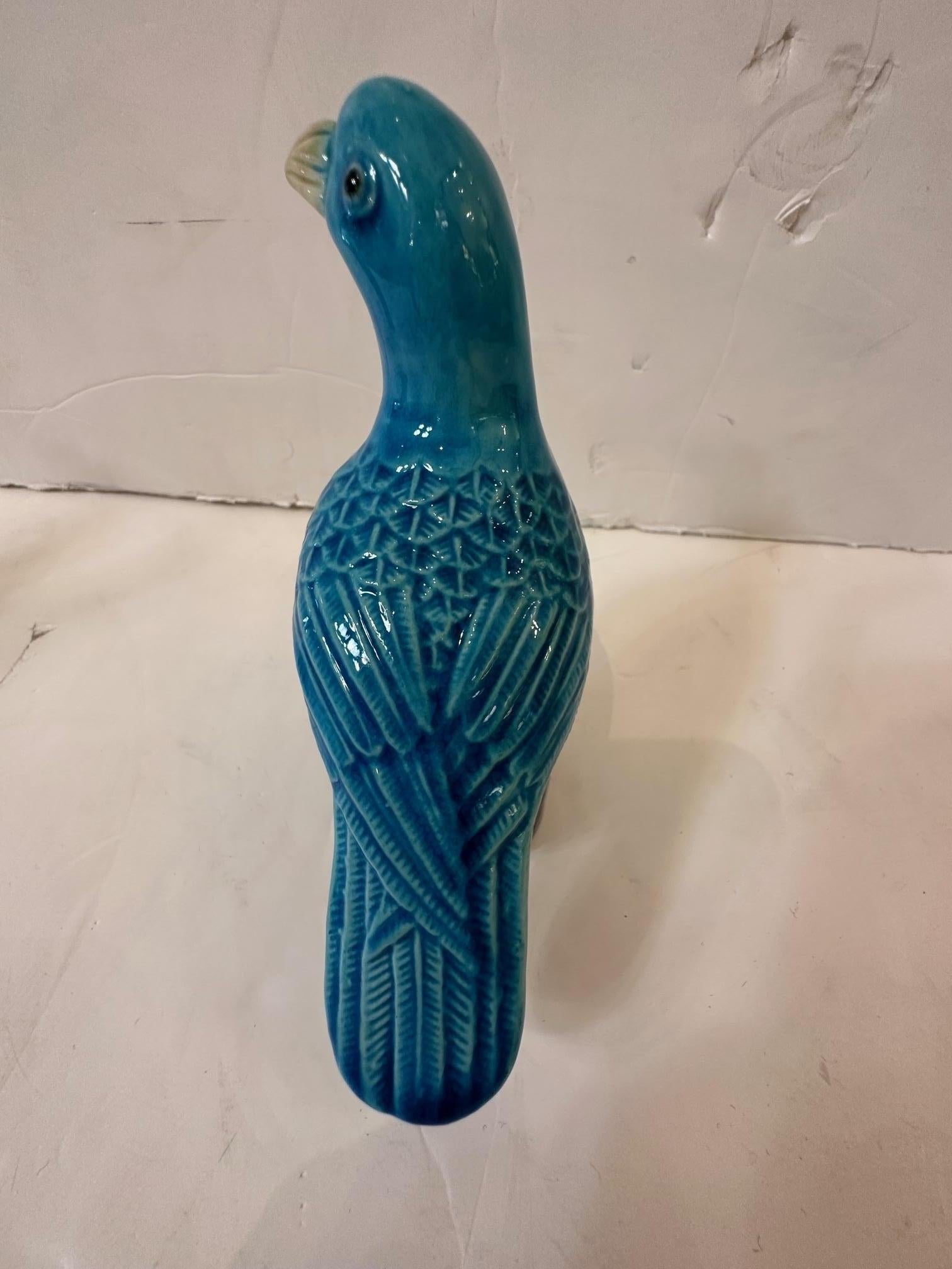 Striking Turquoise Pair of Chinese Porcelain Bluebirds For Sale 3