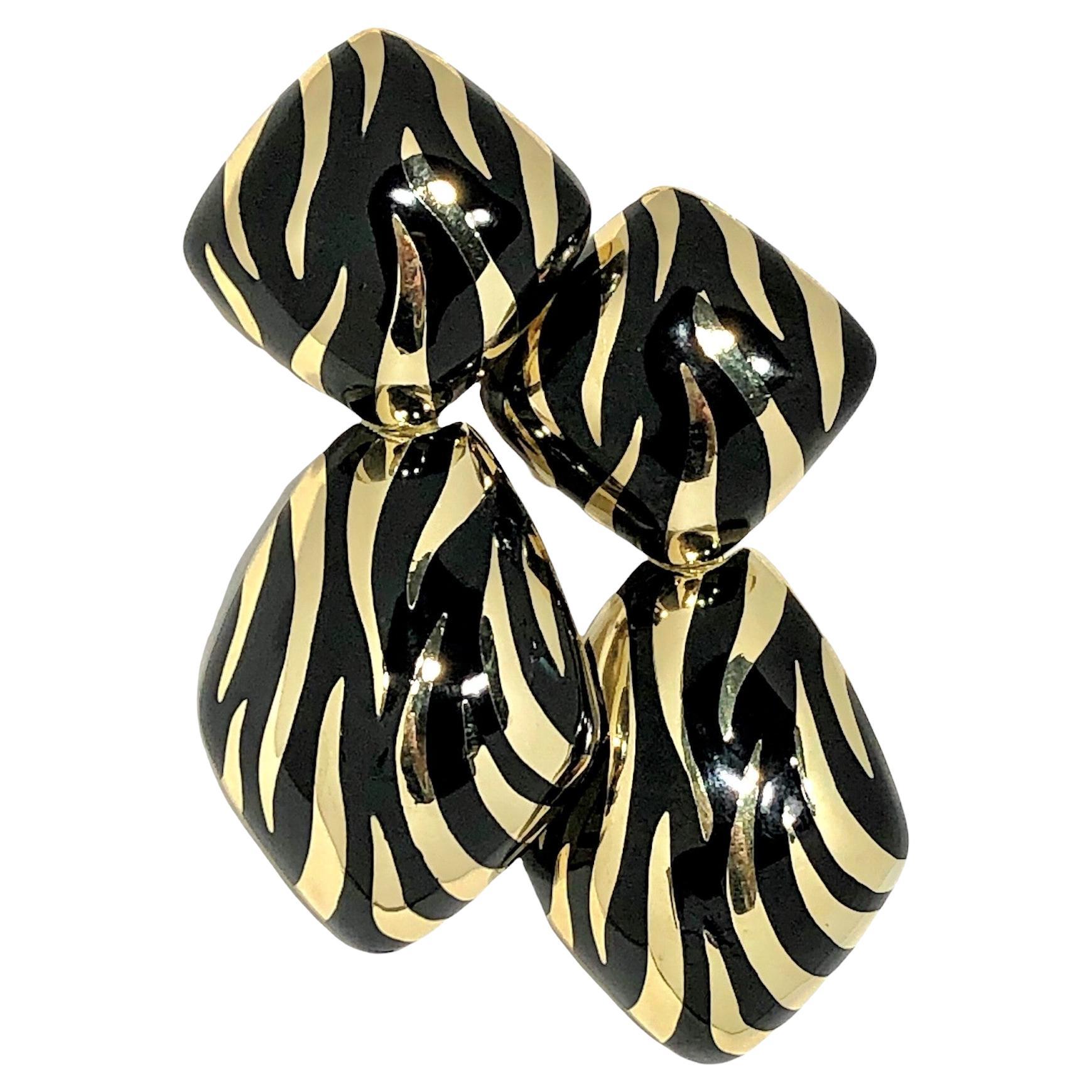 Striking Vintage 14k Yellow Gold Tiger Stripe Enamel Hanging Earrings For Sale