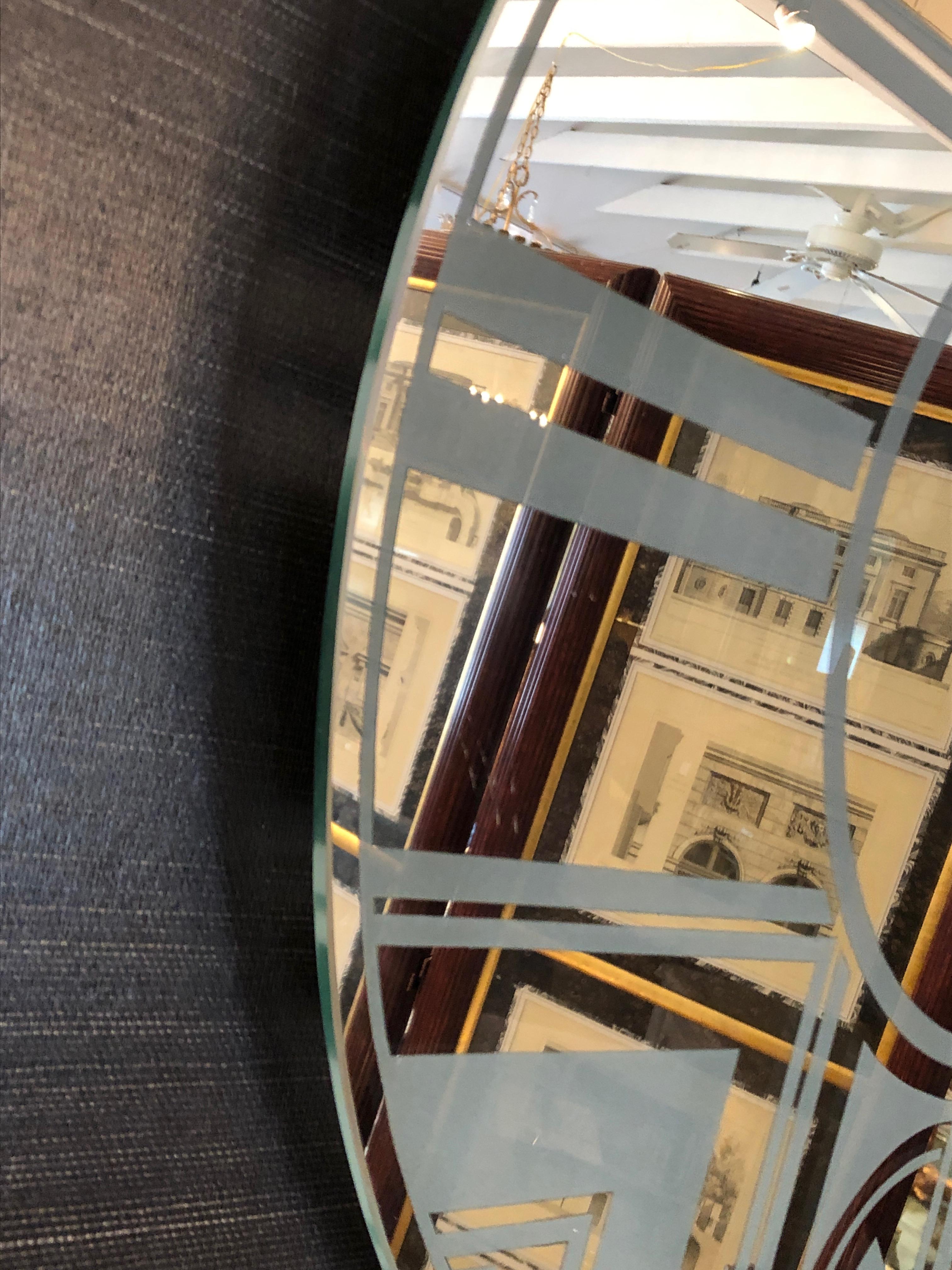 Buriné Remarquable miroir rond Art déco vintage en vente