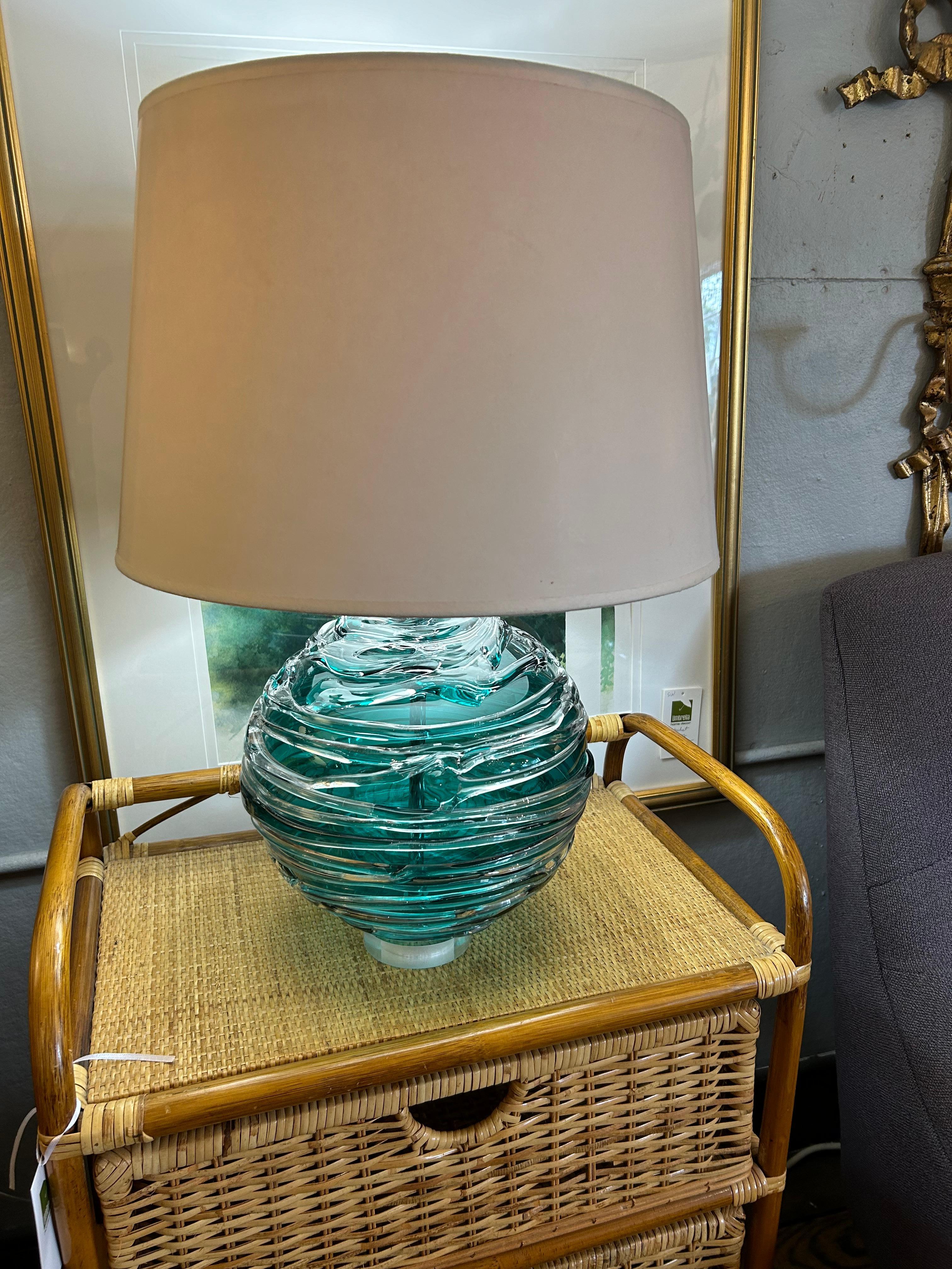 Striking William Yeoward Designer Art Glass Alfie Jade Table Lamp For Sale 4