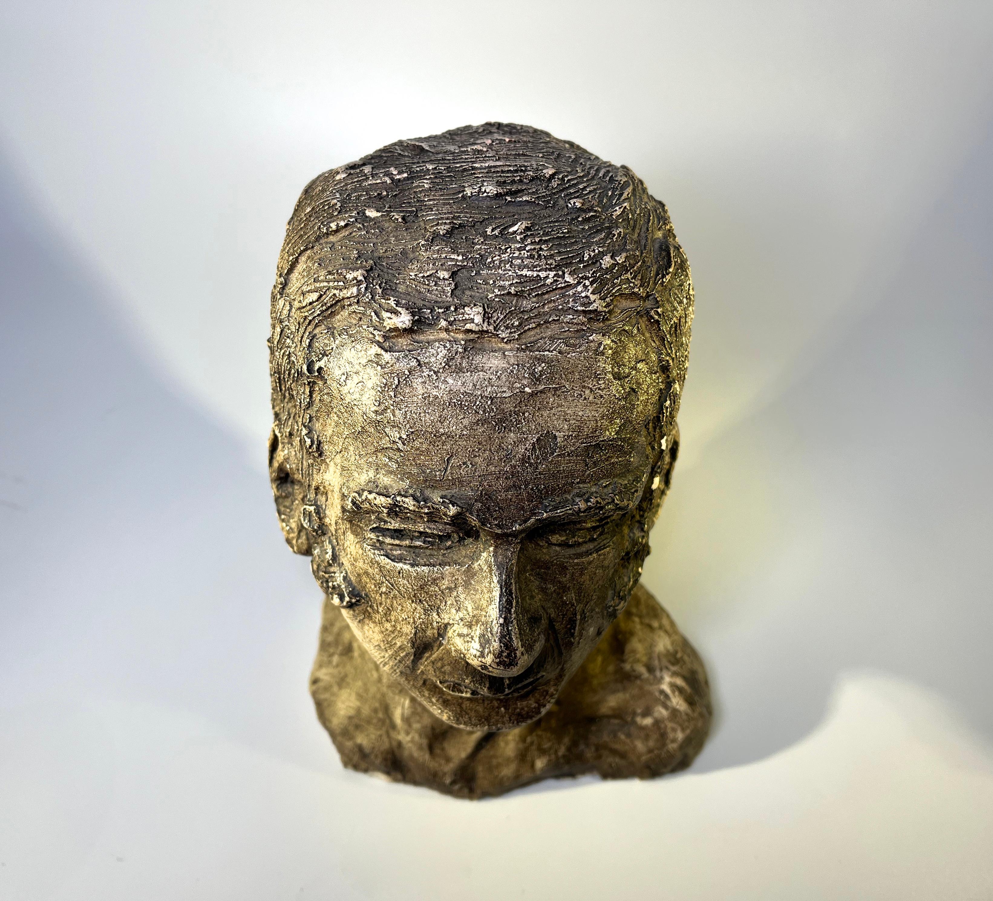 Strikingly Powerful, Vintage Clay Sculpture Bust Of A South American Macho Male For Sale 1