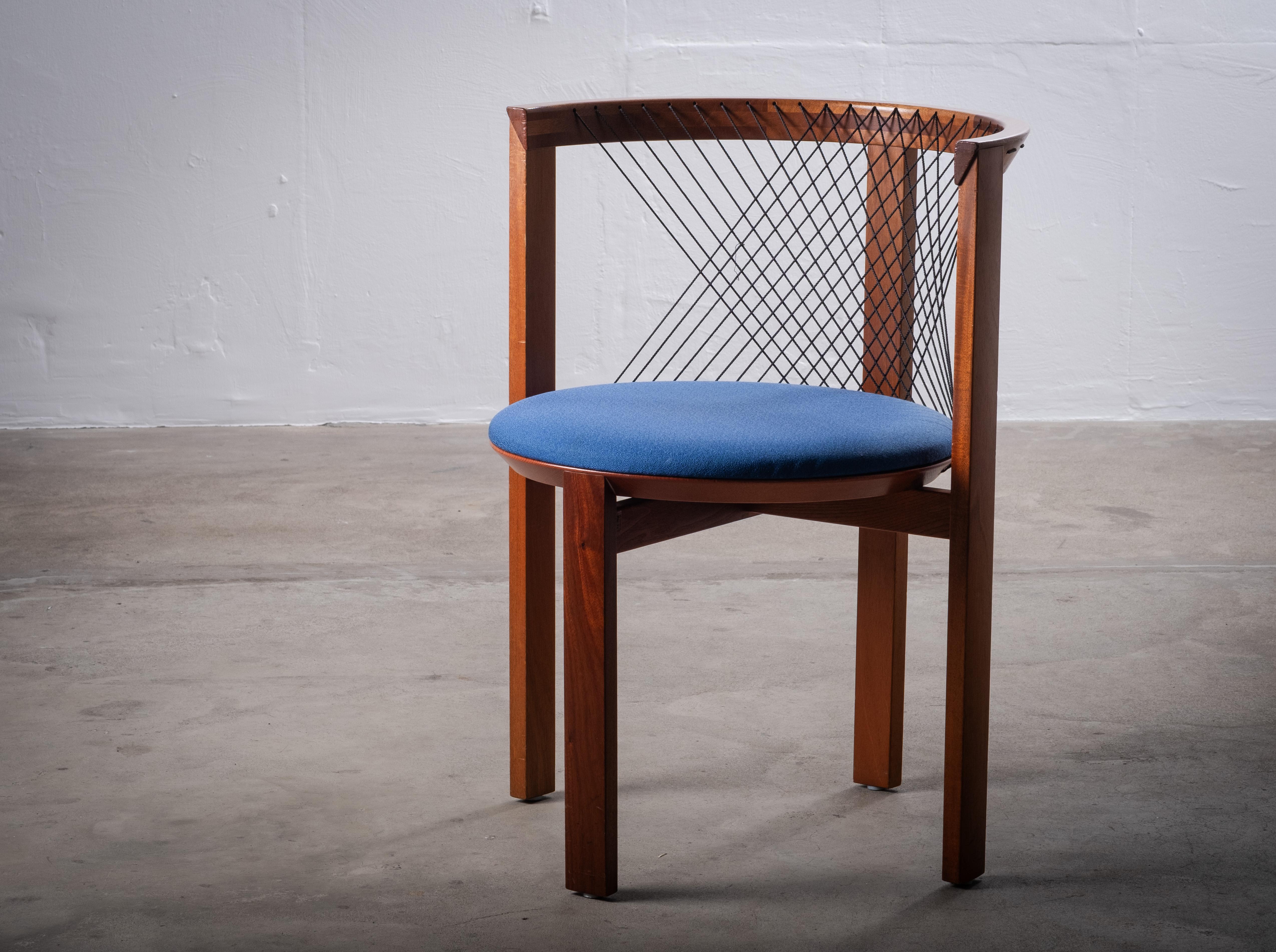 Tranekaer Denmark ストリングチェア　デンマーク　トラネケア String” Dining Chairs by Niels Jørgen Haugesen for Tranekær