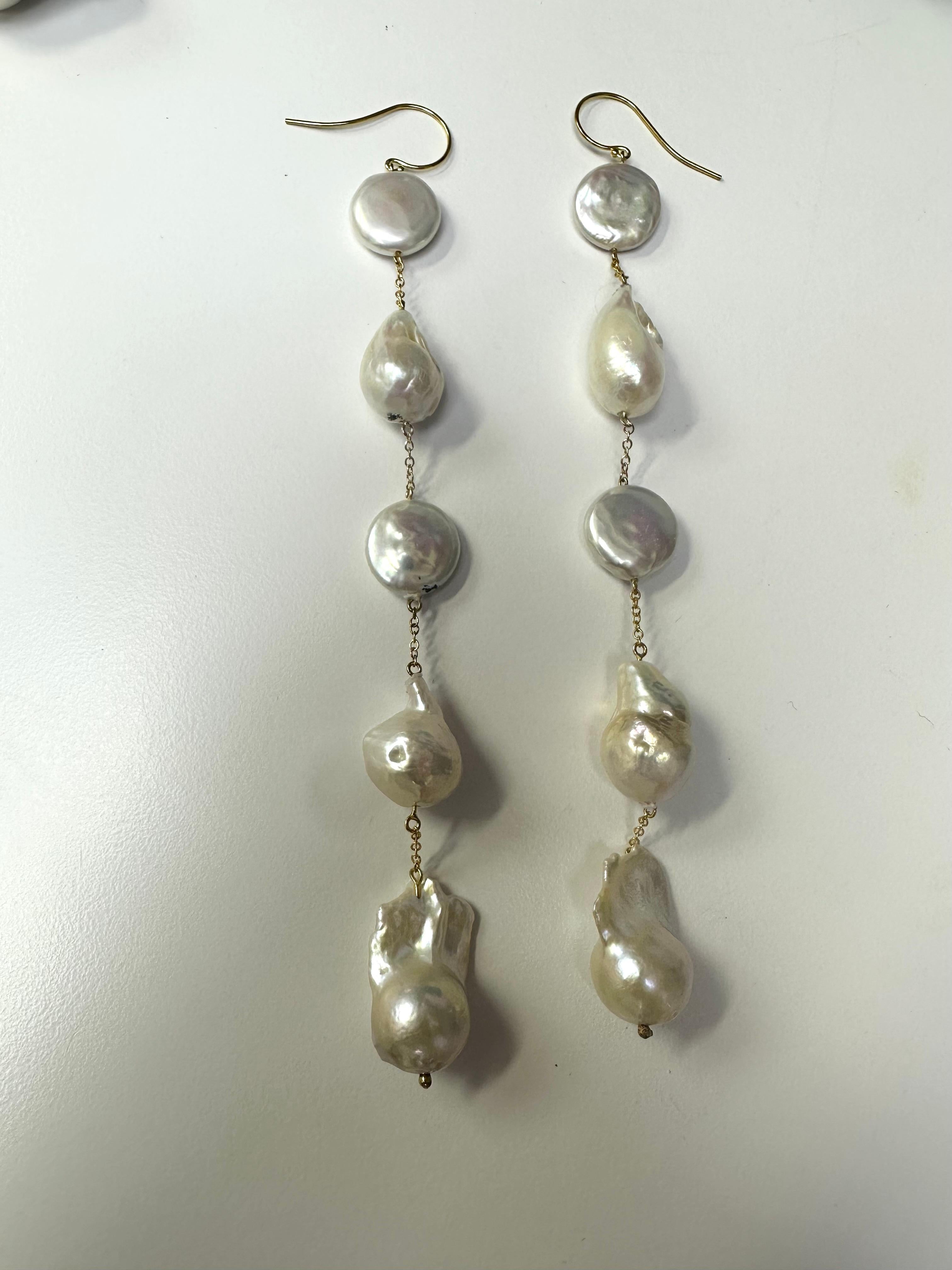 Women's or Men's String of pearl Drop Earring For Sale