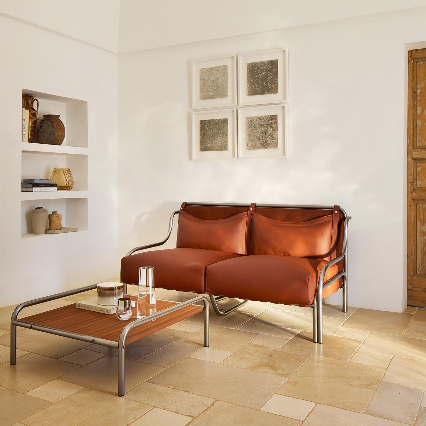 Italiano Stringa 2-Seater Brown Leather & Steel Sofa by Gae Aulenti in vendita
