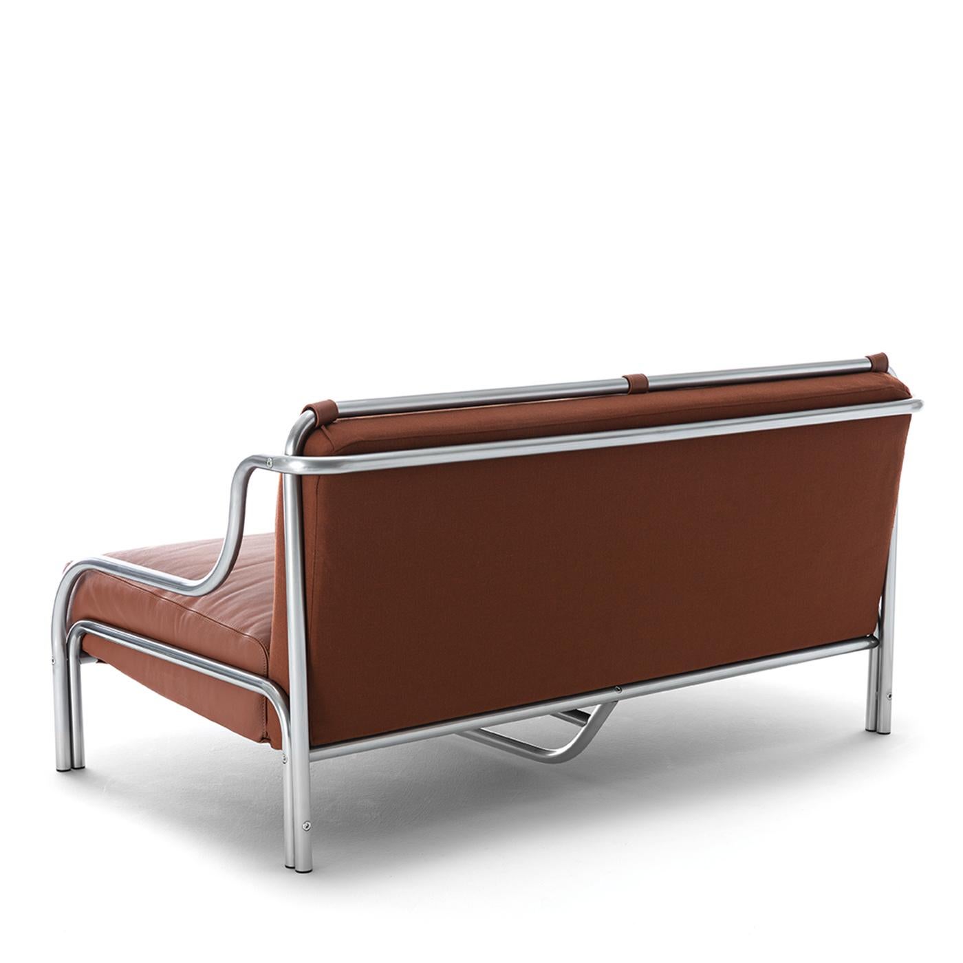 XXI secolo e contemporaneo Stringa 2-Seater Brown Leather & Steel Sofa by Gae Aulenti in vendita