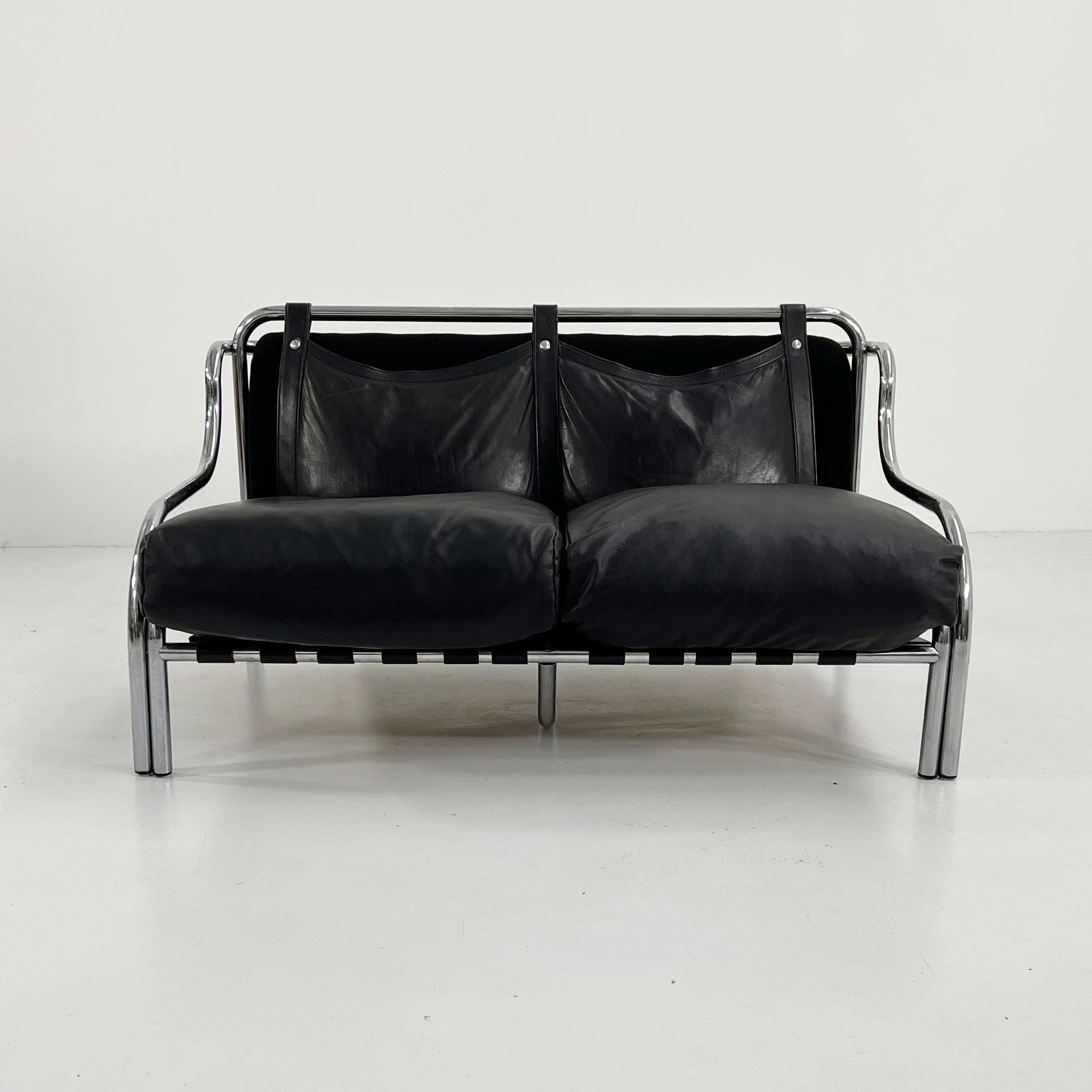 Mid-Century Modern Stringa 2-seater Leather Sofa by Gae Aulenti for Poltronova, 1960s For Sale