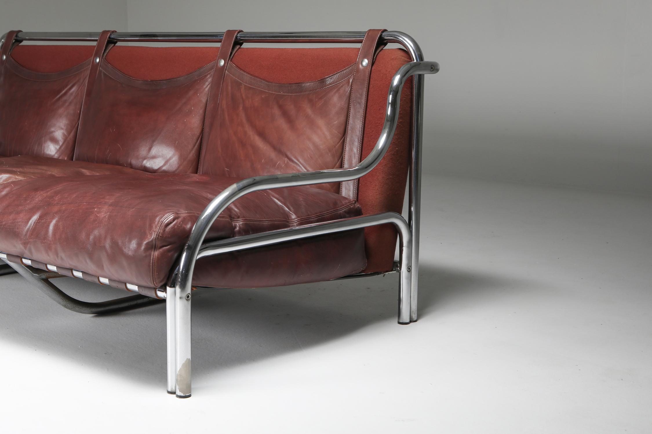 Stringa sofa by Gae Aulenti 1