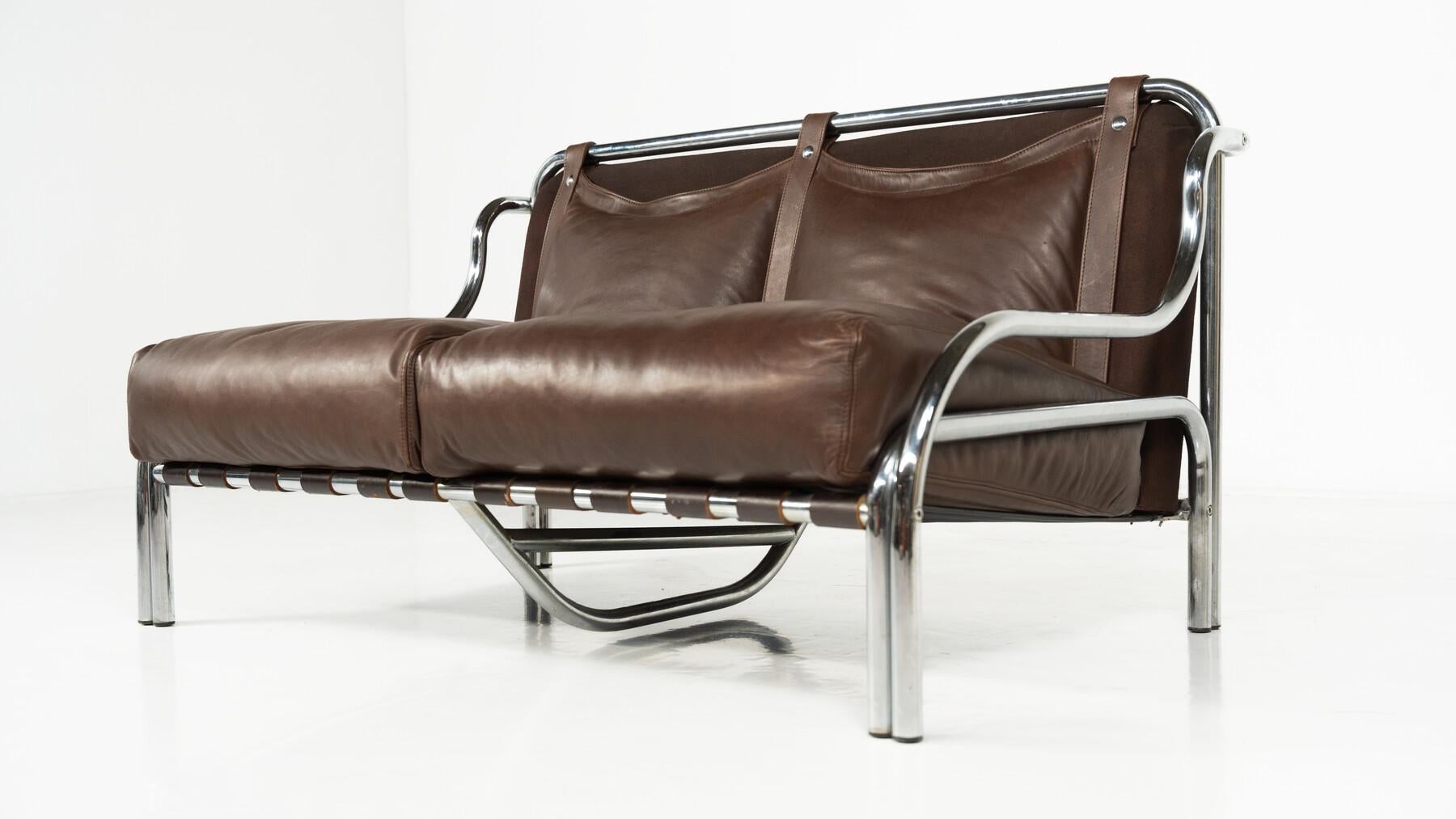 Stringa Sofa by Gae Aulenti, italy, 1962 - New Leather Upholstery im Angebot 8