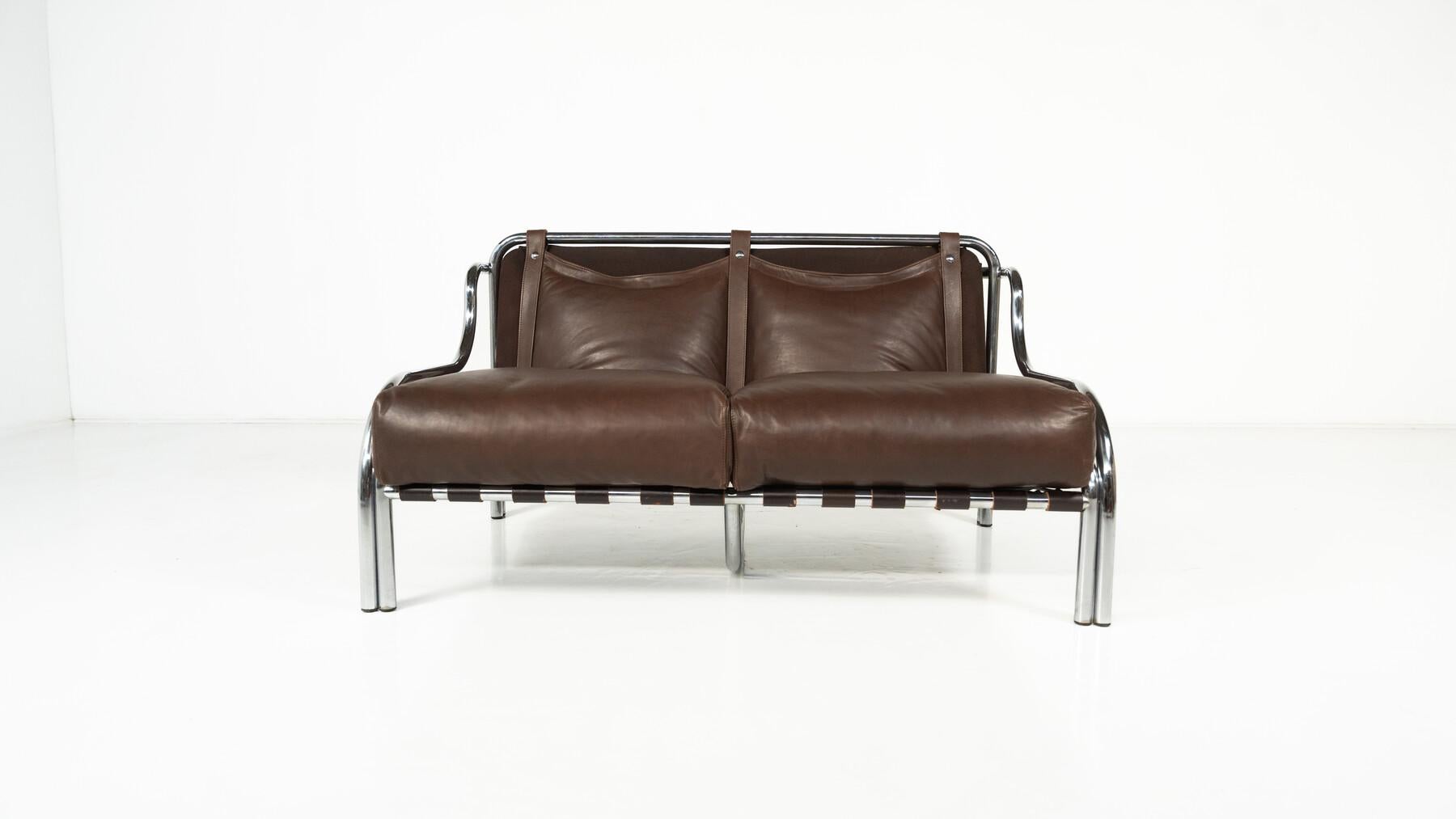 Stringa Sofa by Gae Aulenti, italy, 1962 - New Leather Upholstery im Angebot 10