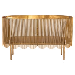 Crédence Strings Sideboard Gold de Nika Zupanc