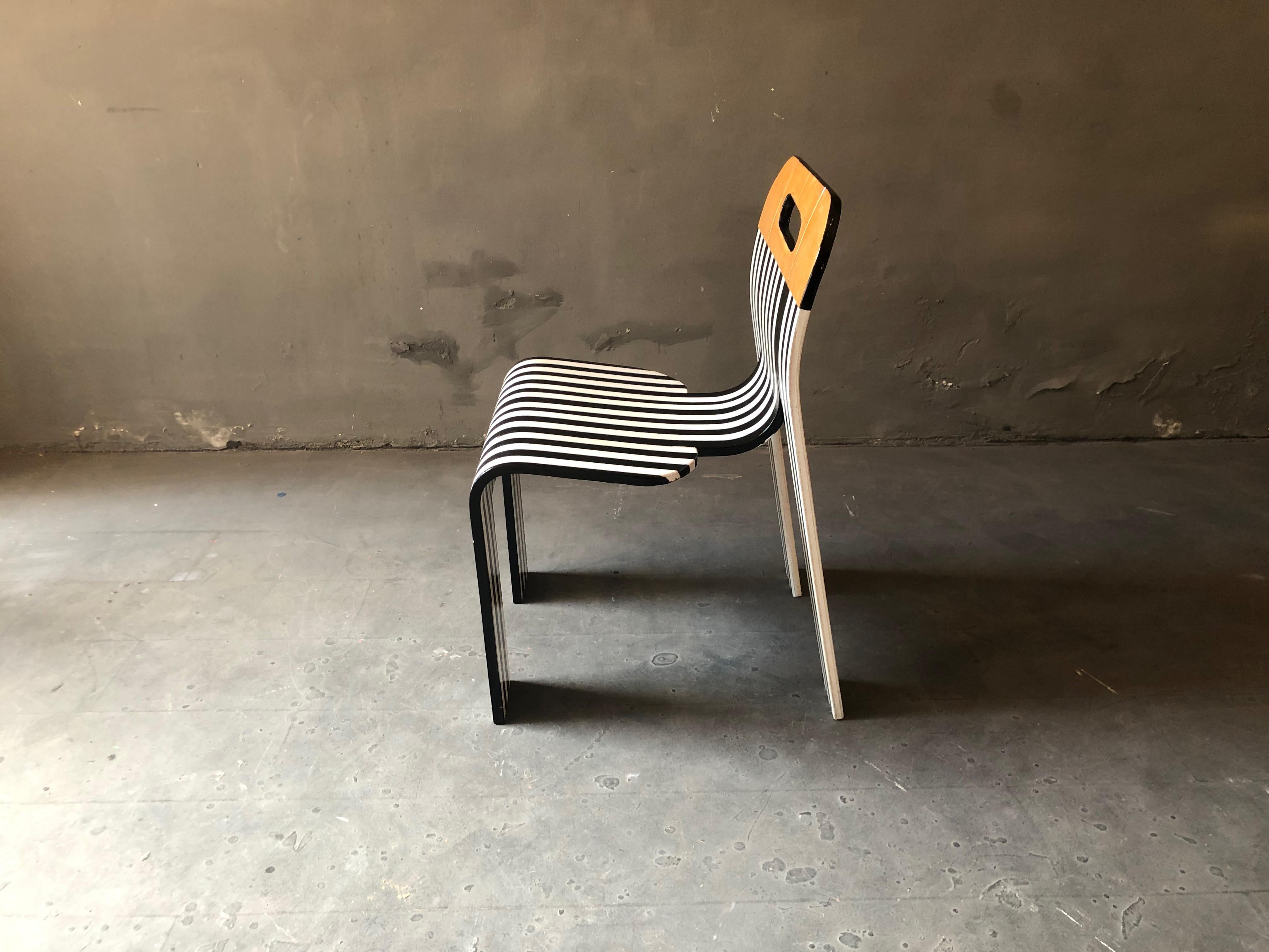 Strip Chair, Gijs Bakker for Castelijn, contemporized in B & W by Atelier Staab For Sale 6