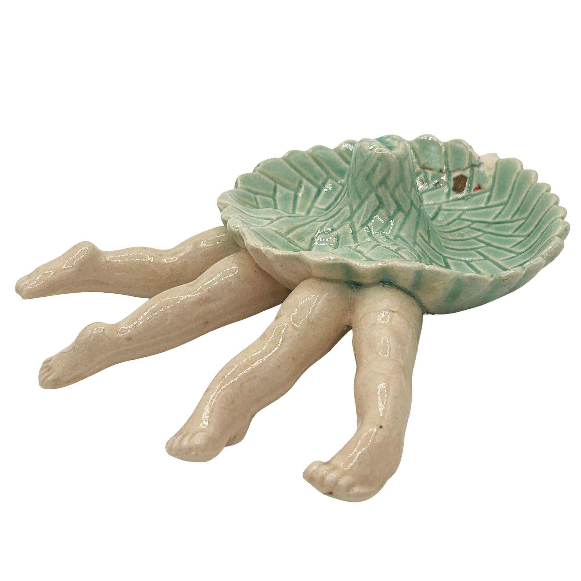 Milieu du XXe siècle Cendrier en céramique 