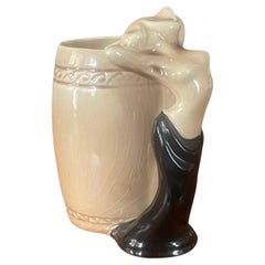 Taza de Cerámica "Strip Tease- Eye Appeal" de Dorothy Kindell