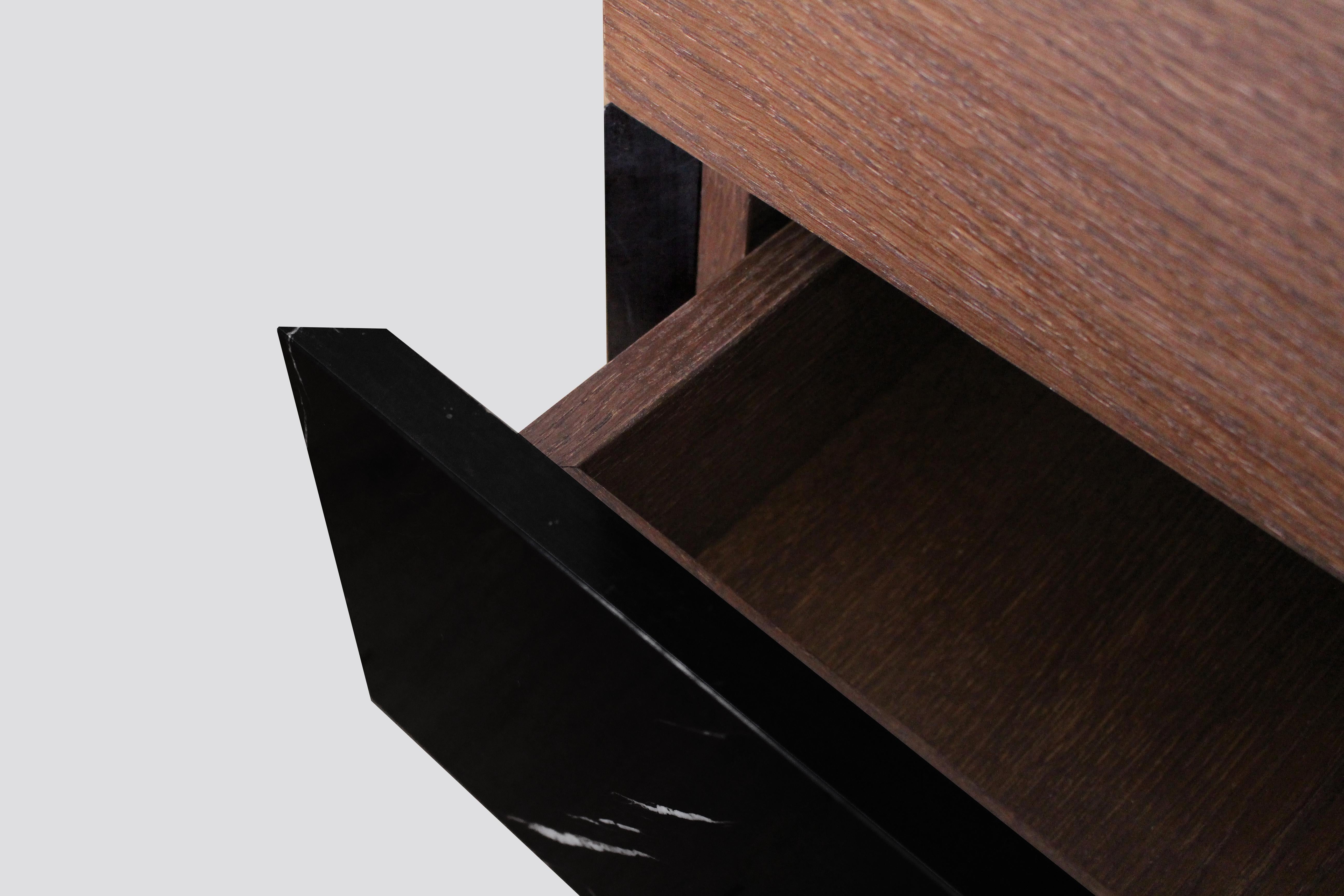 Moderne Buffet à rayures pour Marbleous by Buket Hoşcan Bazman en vente