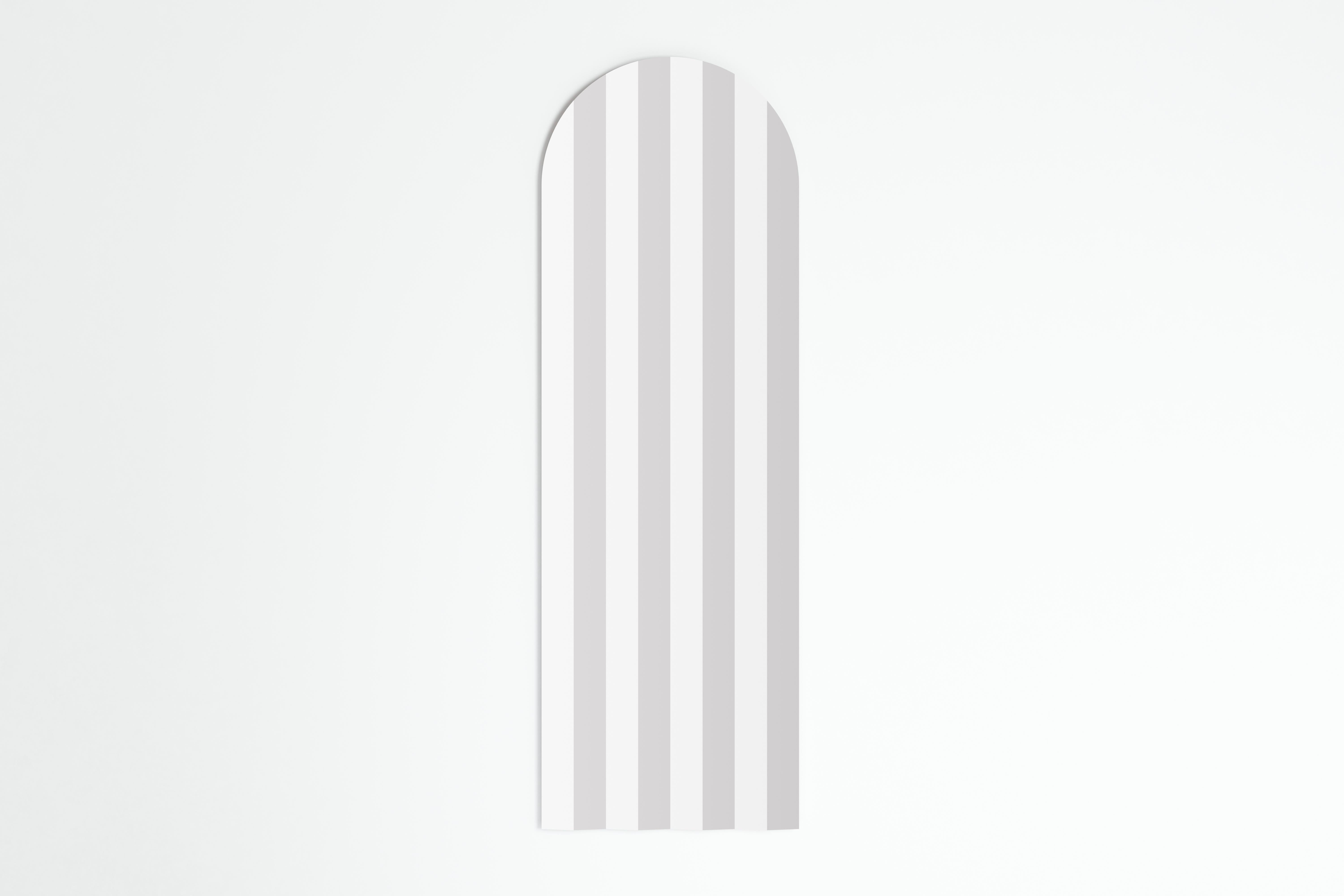 Stripe stand 180 mirror by Sebastian Scherer
Dimensions: D60 x H180 cm
Materials: Stainless steel, wood board (bracket).
Weight: 4.3 kg.
Also available: colors: mirror silver (stainless steel), mirror gold (brass coated stainless steel / mirror