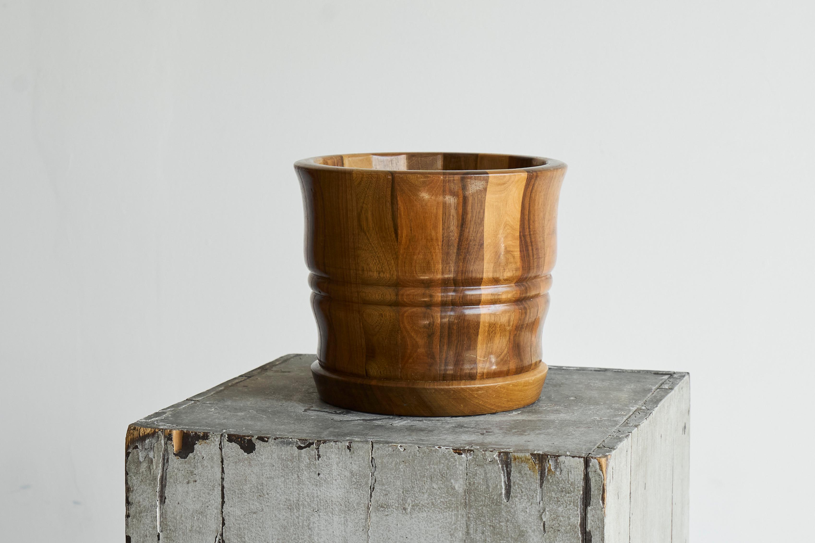 Striped Antique Vase in Solid Wood 19th Century.

Beautiful vase or bucket in differently colored solid wood. Antique, dates probably to the mid to late 19th century and was originally meant to contain wool. Now, it is wonderful to use as a vase for