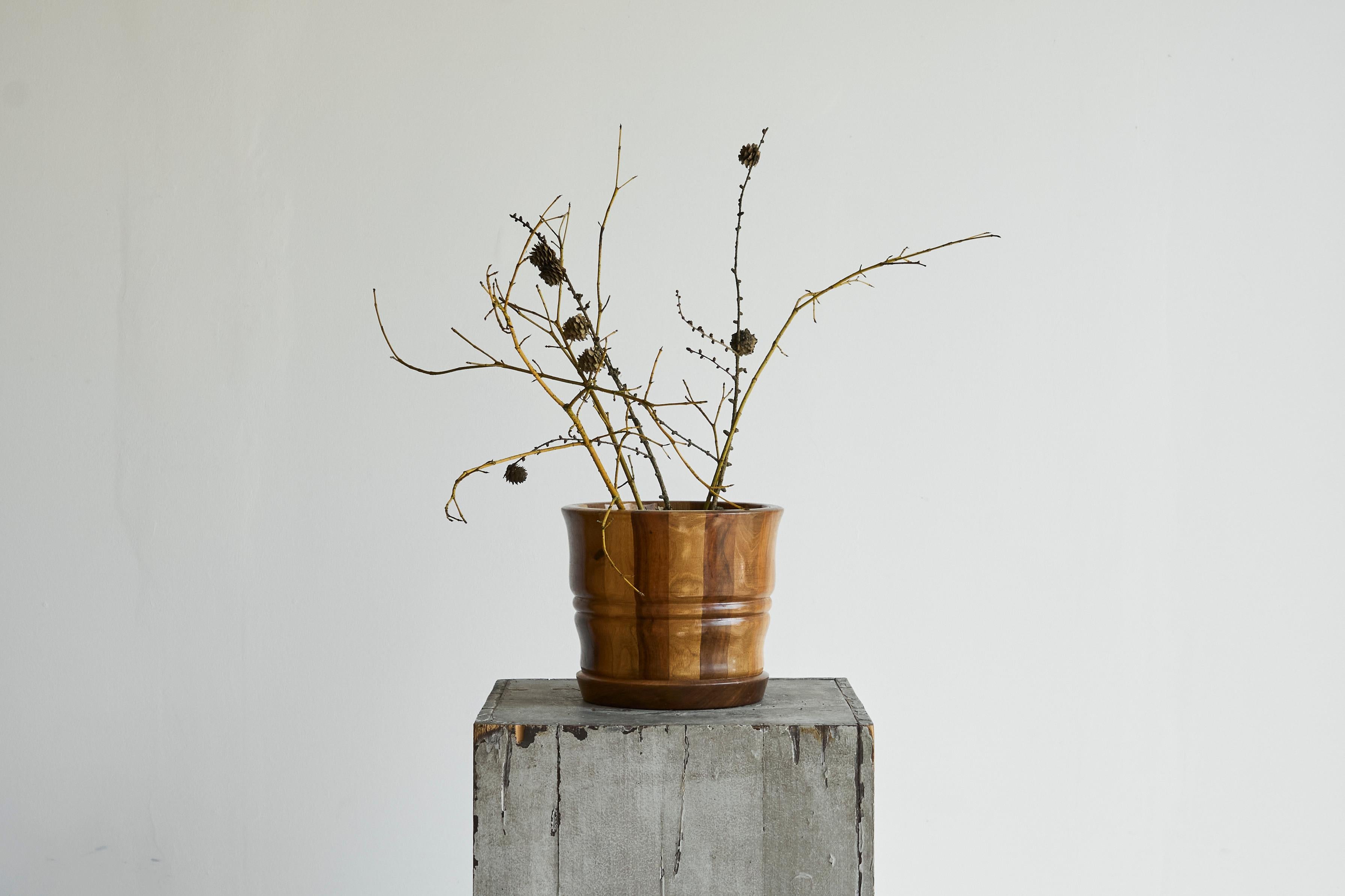 Hand-Crafted Striped Antique Vase in Solid Wood 19th Century For Sale