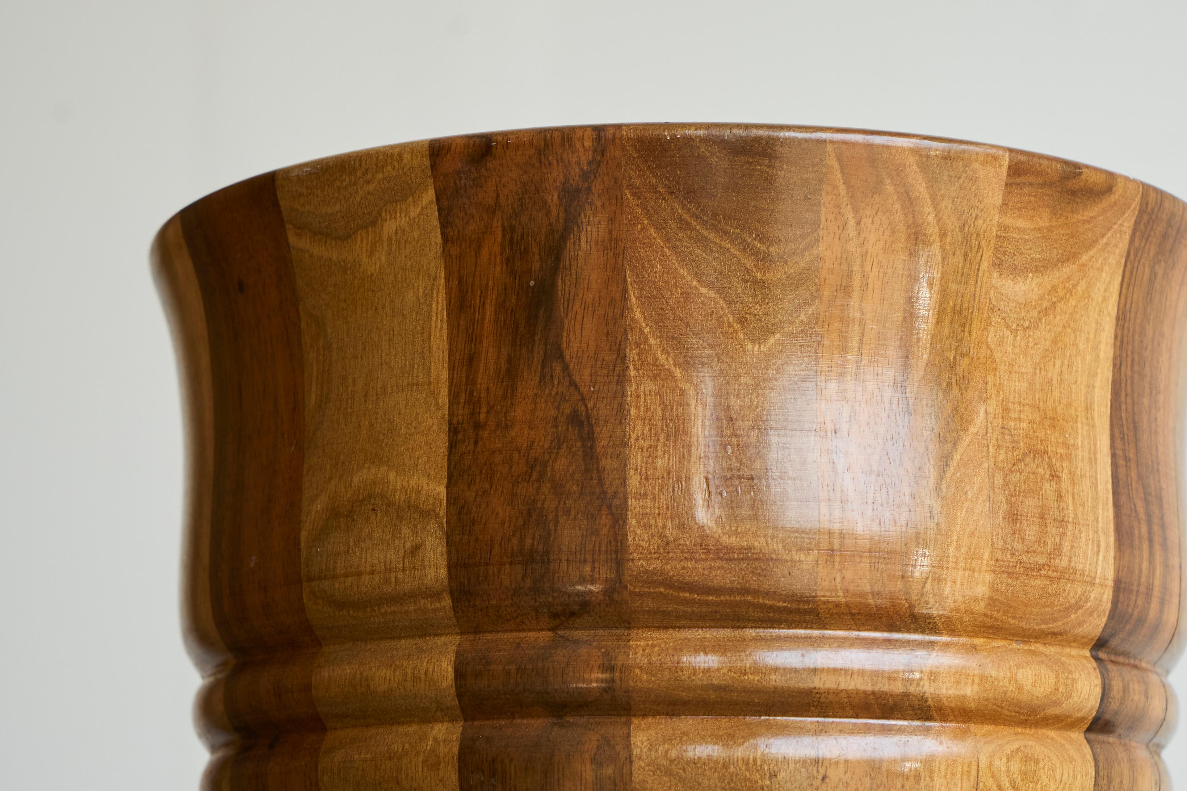 Striped Antique Vase in Solid Wood 19th Century In Good Condition For Sale In Meer, VAN