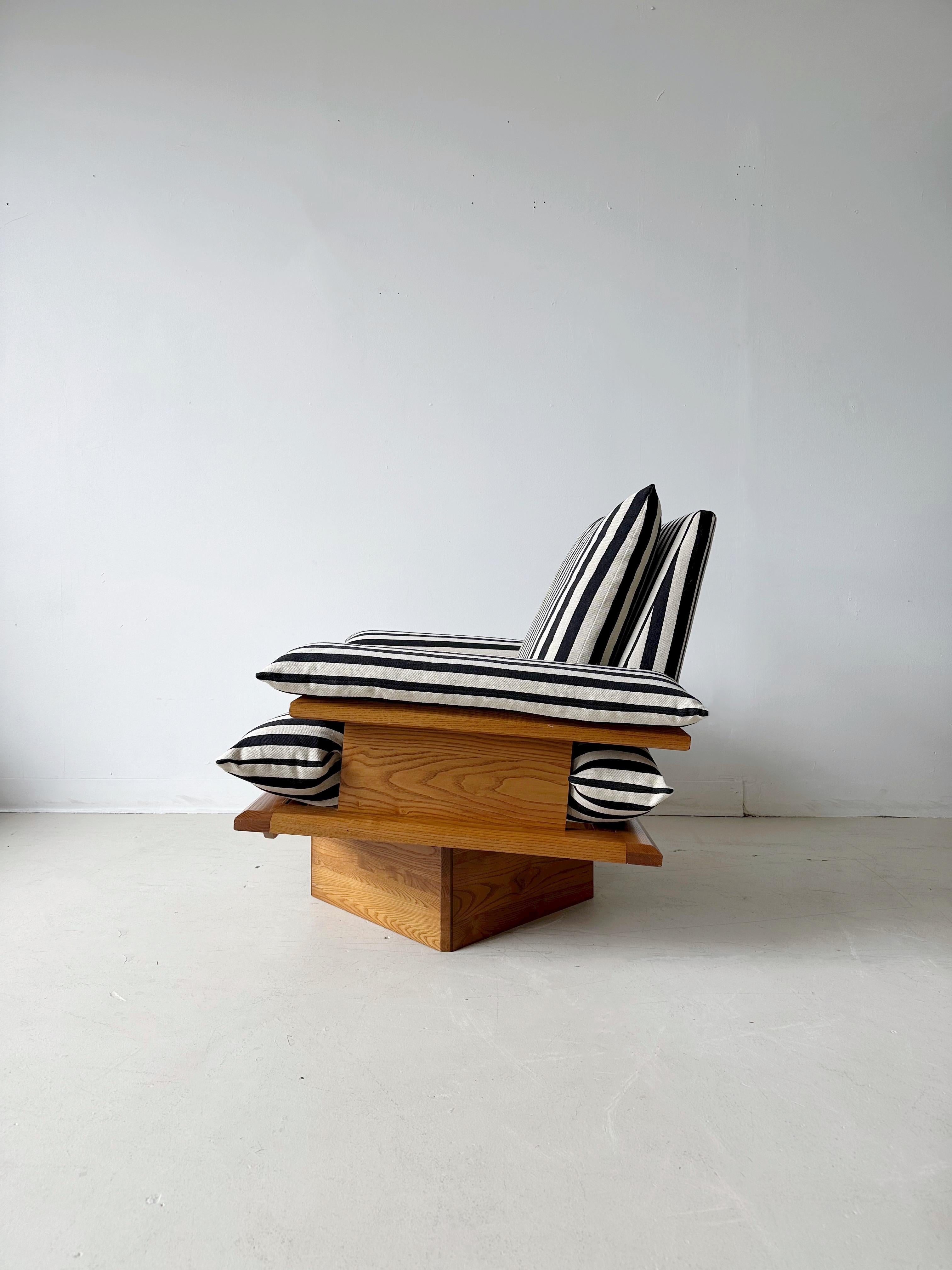 Striped Armchair with Pine Frame In Good Condition In Outremont, QC