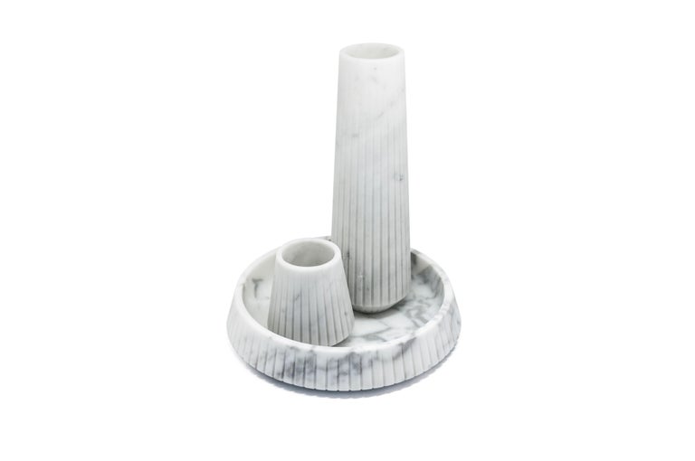 Contemporary Handmade Striped Centrepiece in White Carrara Marble For Sale